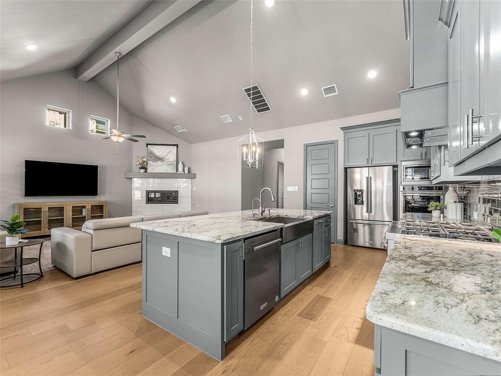 Prosper, Texas, 75078, United States, 4 Bedrooms Bedrooms, ,4 BathroomsBathrooms,Residential,For Sale,1992814