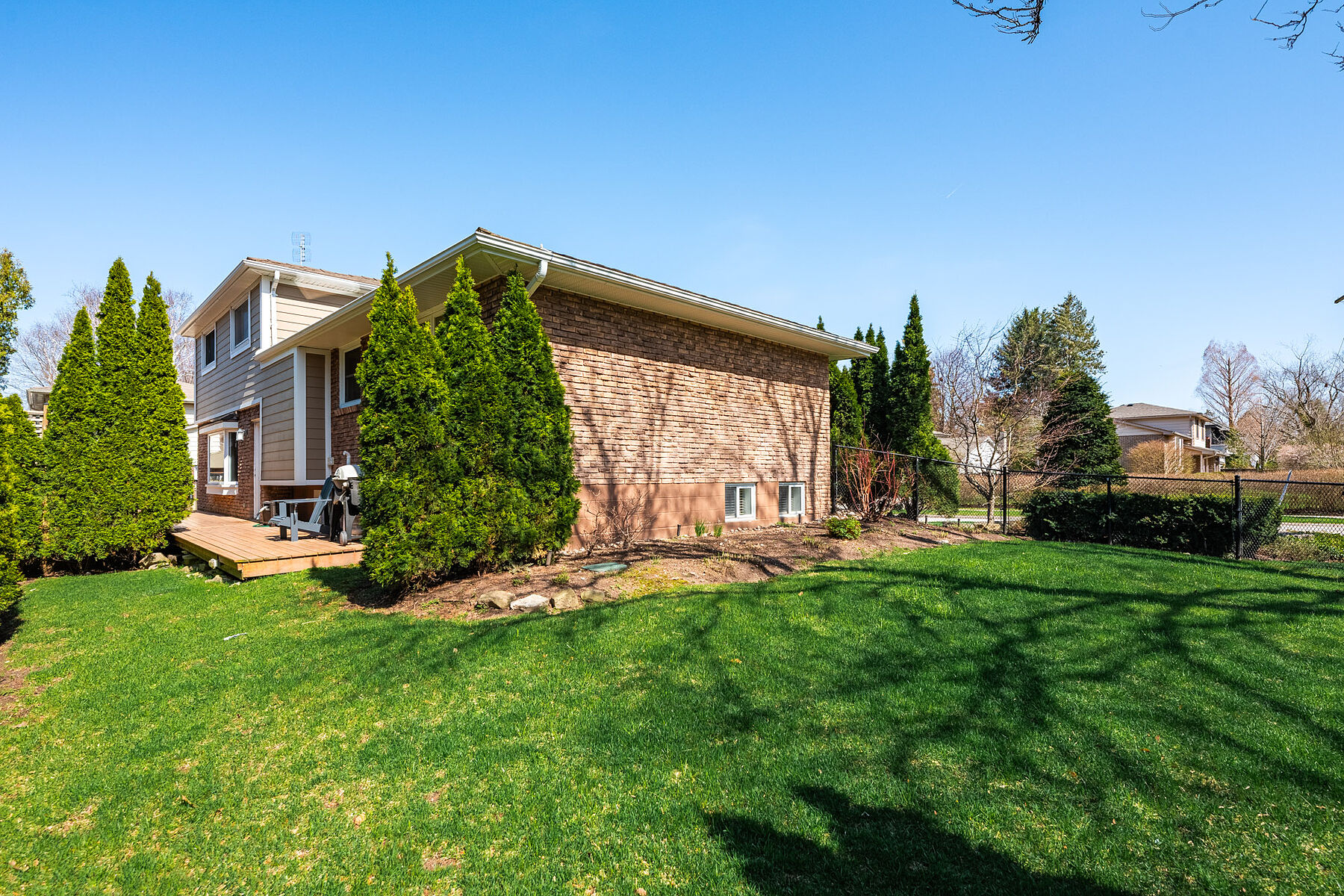  Shoreacres Split Level - 物件實景