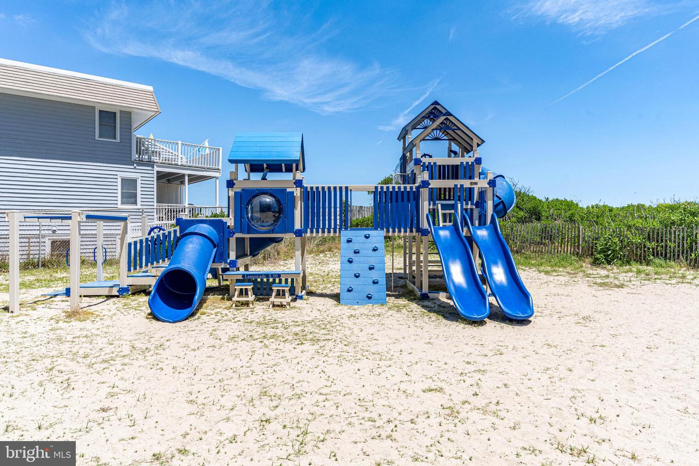 Ocean City, Maryland, 21842, United States, 2 Bedrooms Bedrooms, ,2 BathroomsBathrooms,Residential,For Sale,1956111