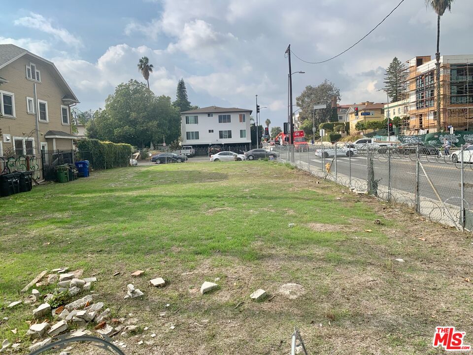 Los Angeles, California, 90004, United States, ,Land,For Sale,1777048