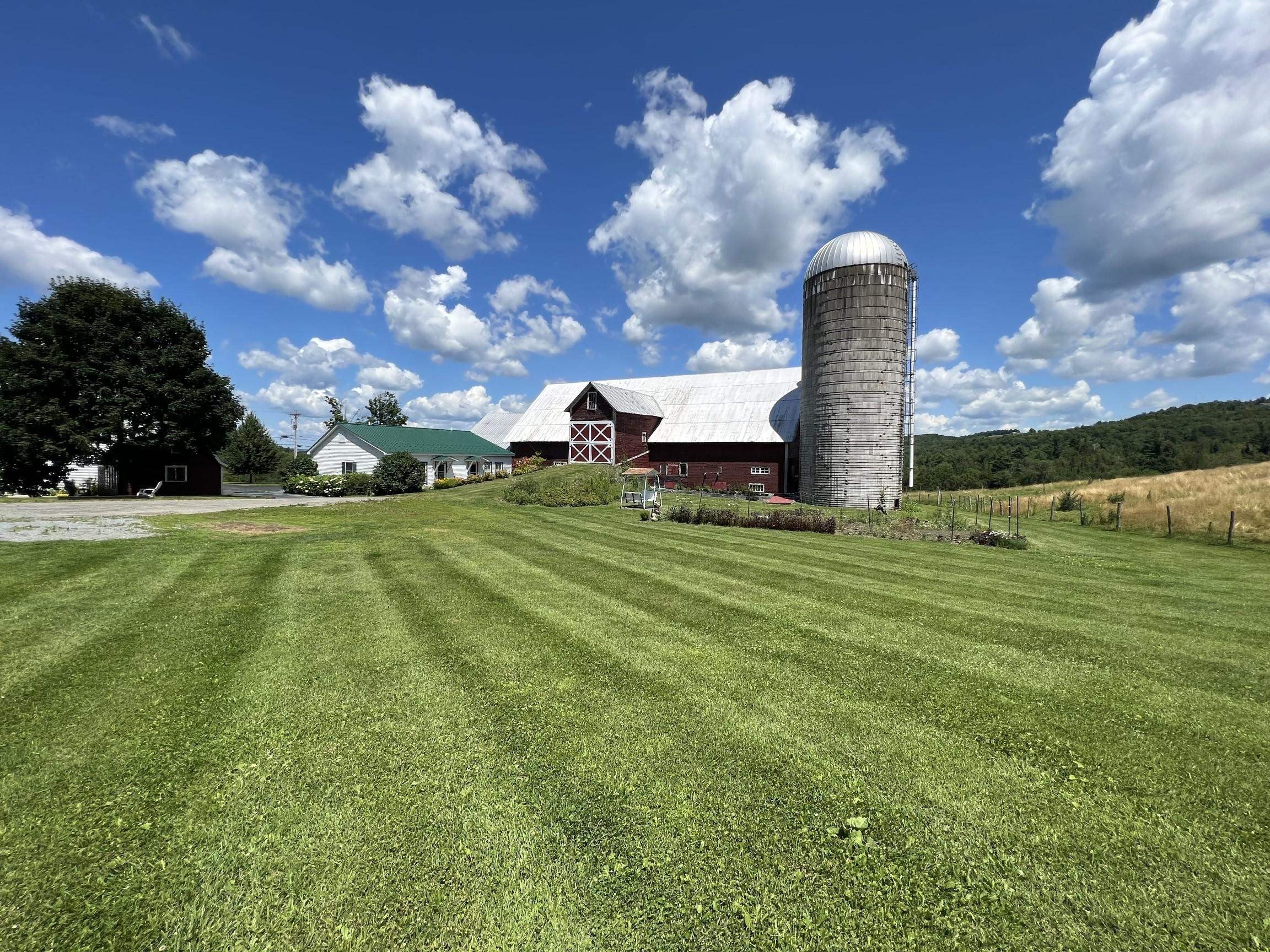 Derby, Vermont, 05829, United States, ,Residential,For Sale,1998770