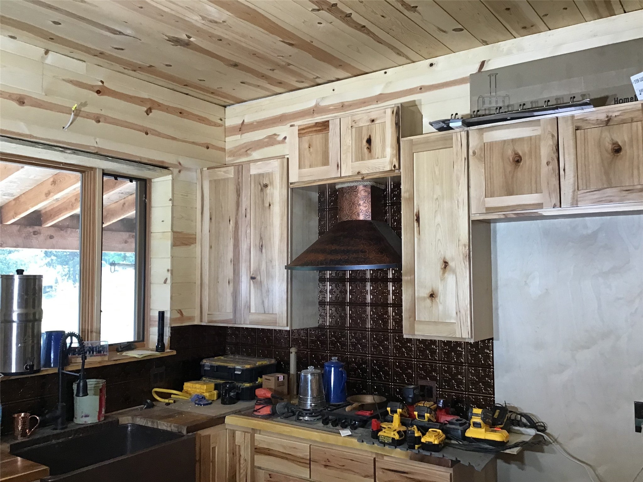 De Borgia, Montana, 59830, United States, 2 Bedrooms Bedrooms, ,1 BathroomBathrooms,Residential,For Sale,1806179