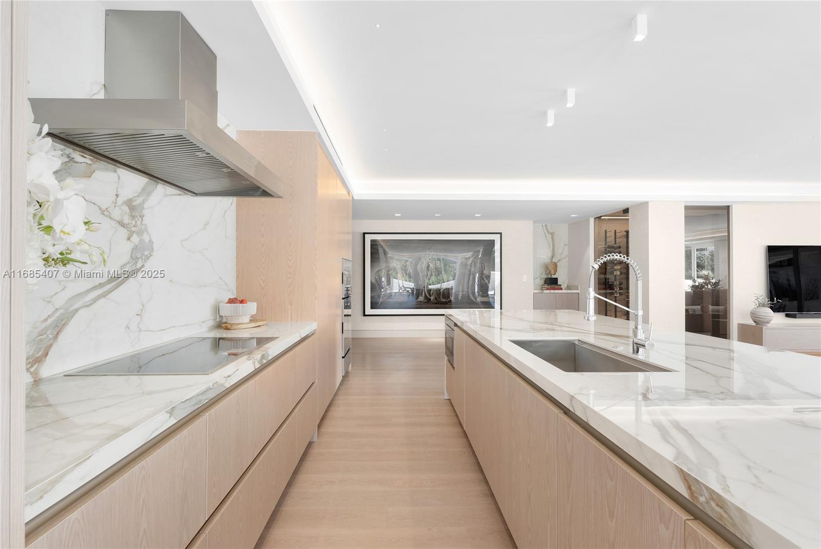 7917 Fisher Island Dr, Miami Beach, Florida, 33109, United States, 4 Bedrooms Bedrooms, ,5 BathroomsBathrooms,Residential,For Sale,7917 Fisher Island Dr,1664892