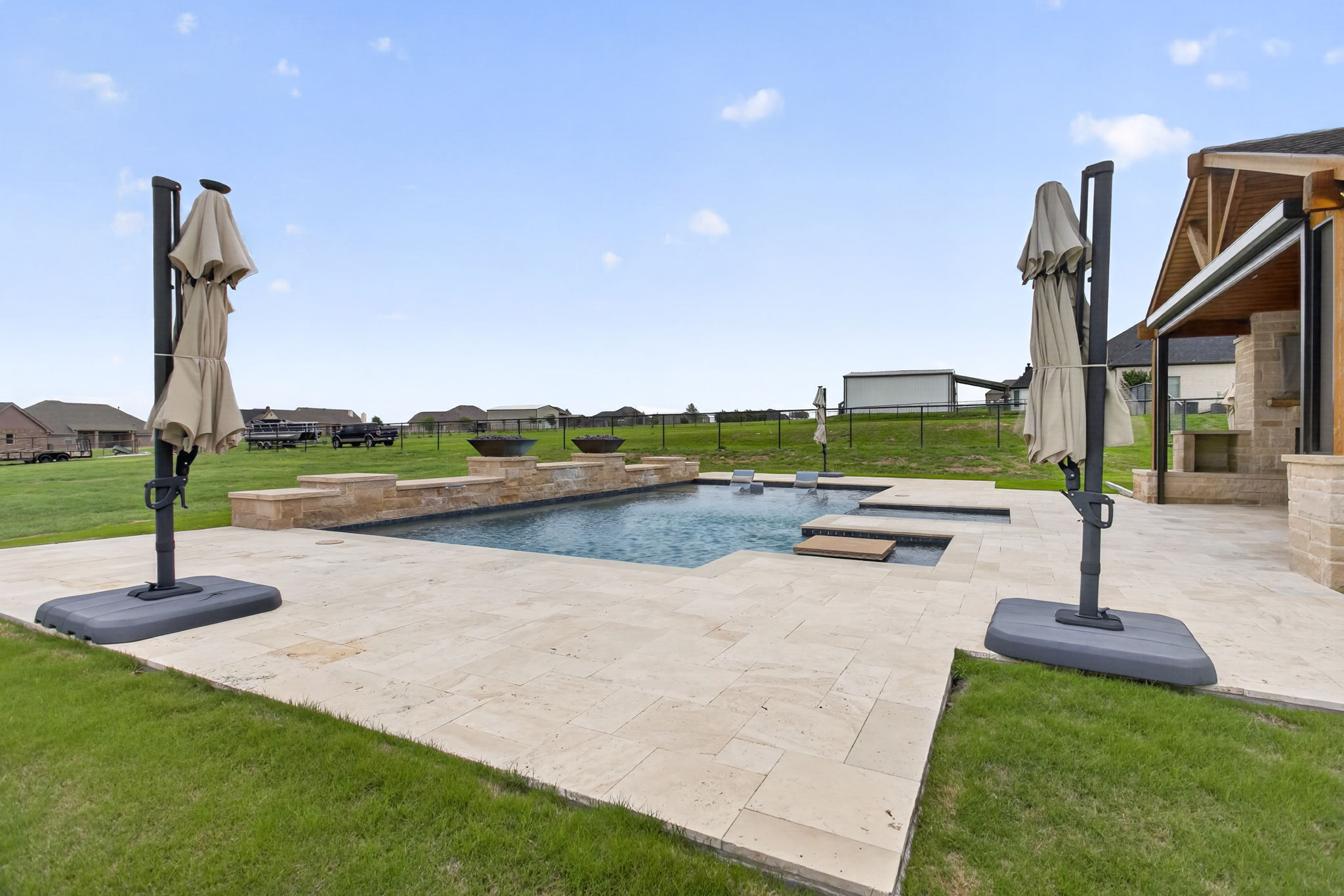  7320 Spring Ranch Court, Godley, TX, 76044 - 物件實景