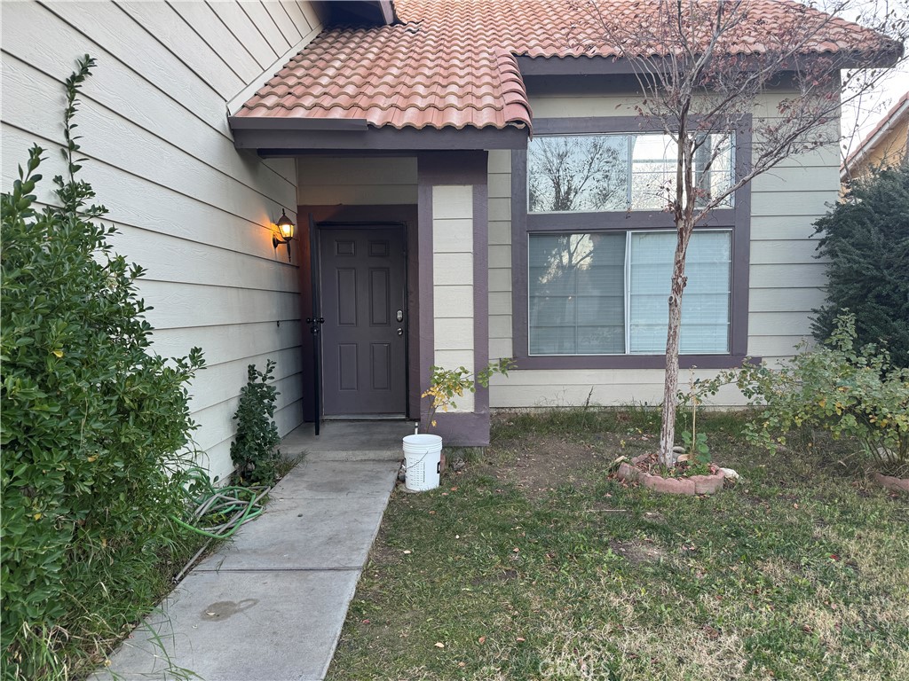 Palmdale, California, 93550, United States, 4 Bedrooms Bedrooms, ,3 BathroomsBathrooms,Residential,For Sale,2006487