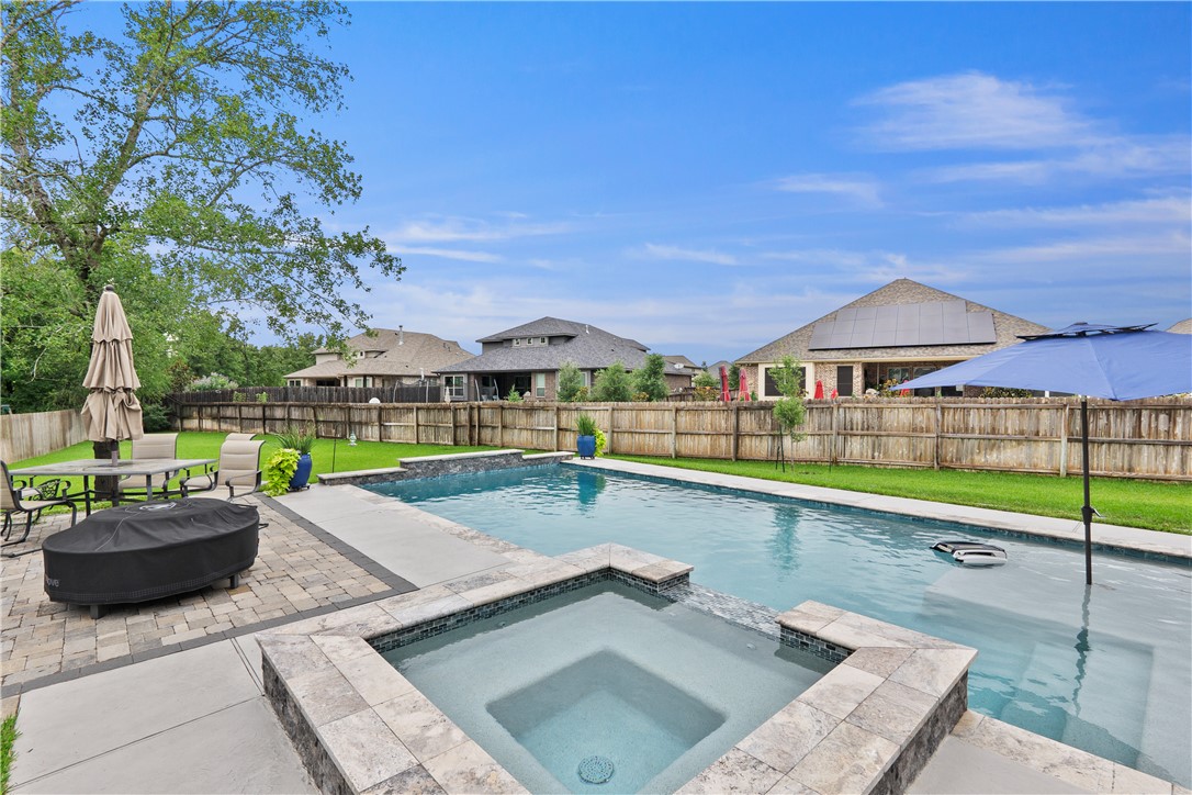 College Station, Texas, 77845, United States, 4 Bedrooms Bedrooms, ,4 BathroomsBathrooms,Residential,For Sale,1862401