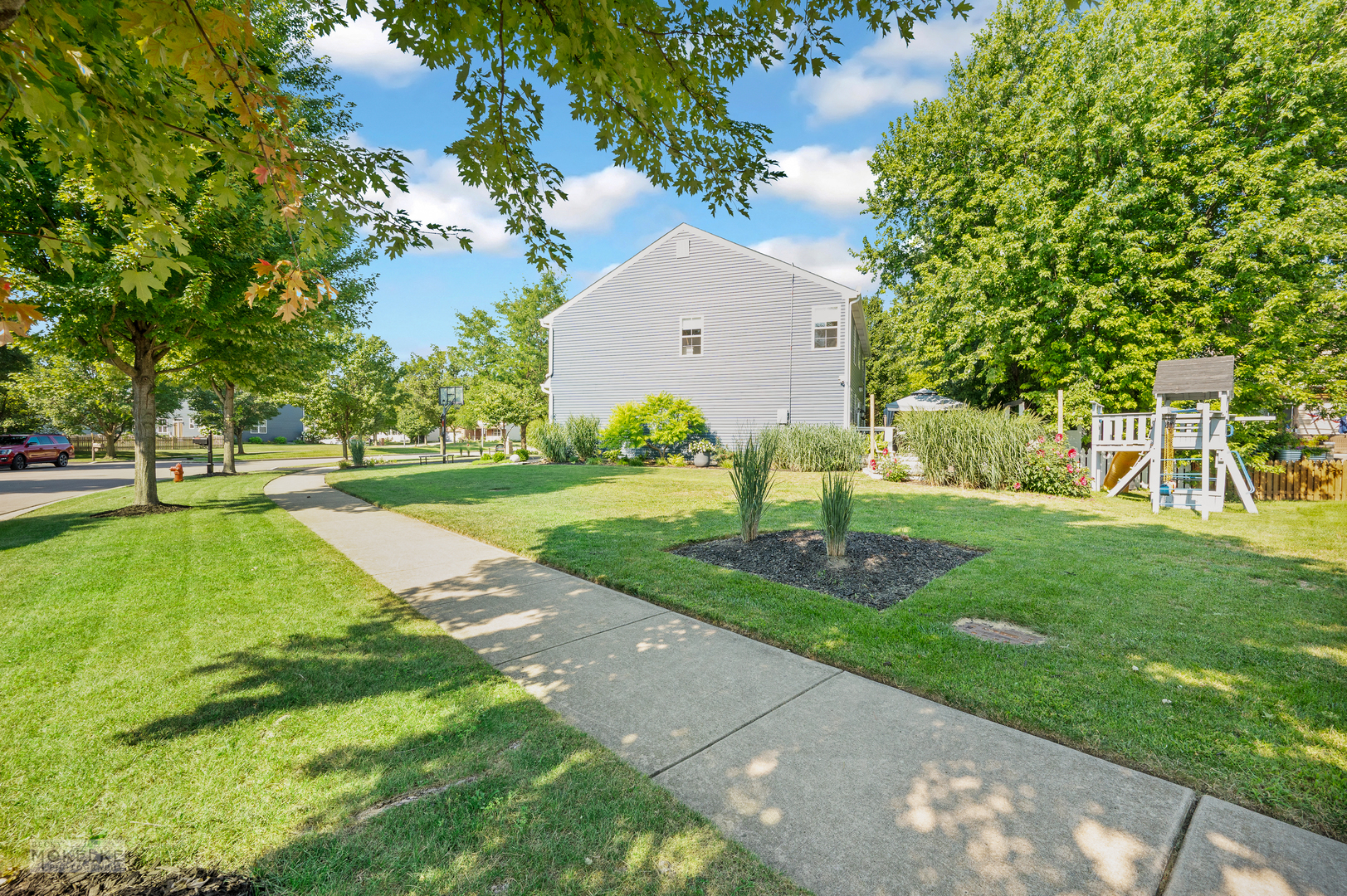 Montgomery, Illinois, 60538, United States, 5 Bedrooms Bedrooms, ,4 BathroomsBathrooms,Residential,For Sale,1925082