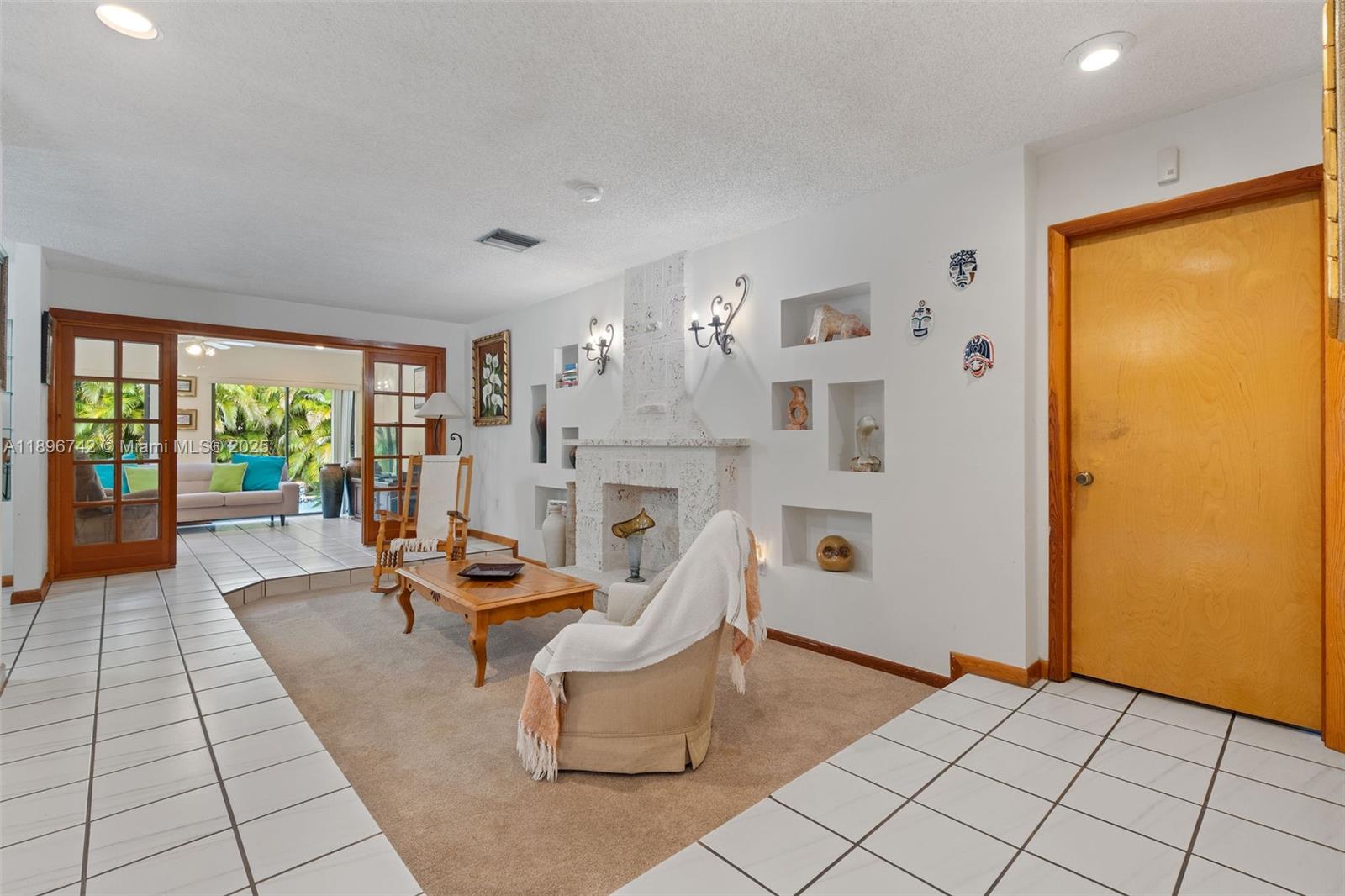 Miami, Florida, 33173, United States, 3 Bedrooms Bedrooms, ,3 BathroomsBathrooms,Residential,For Sale,1966935