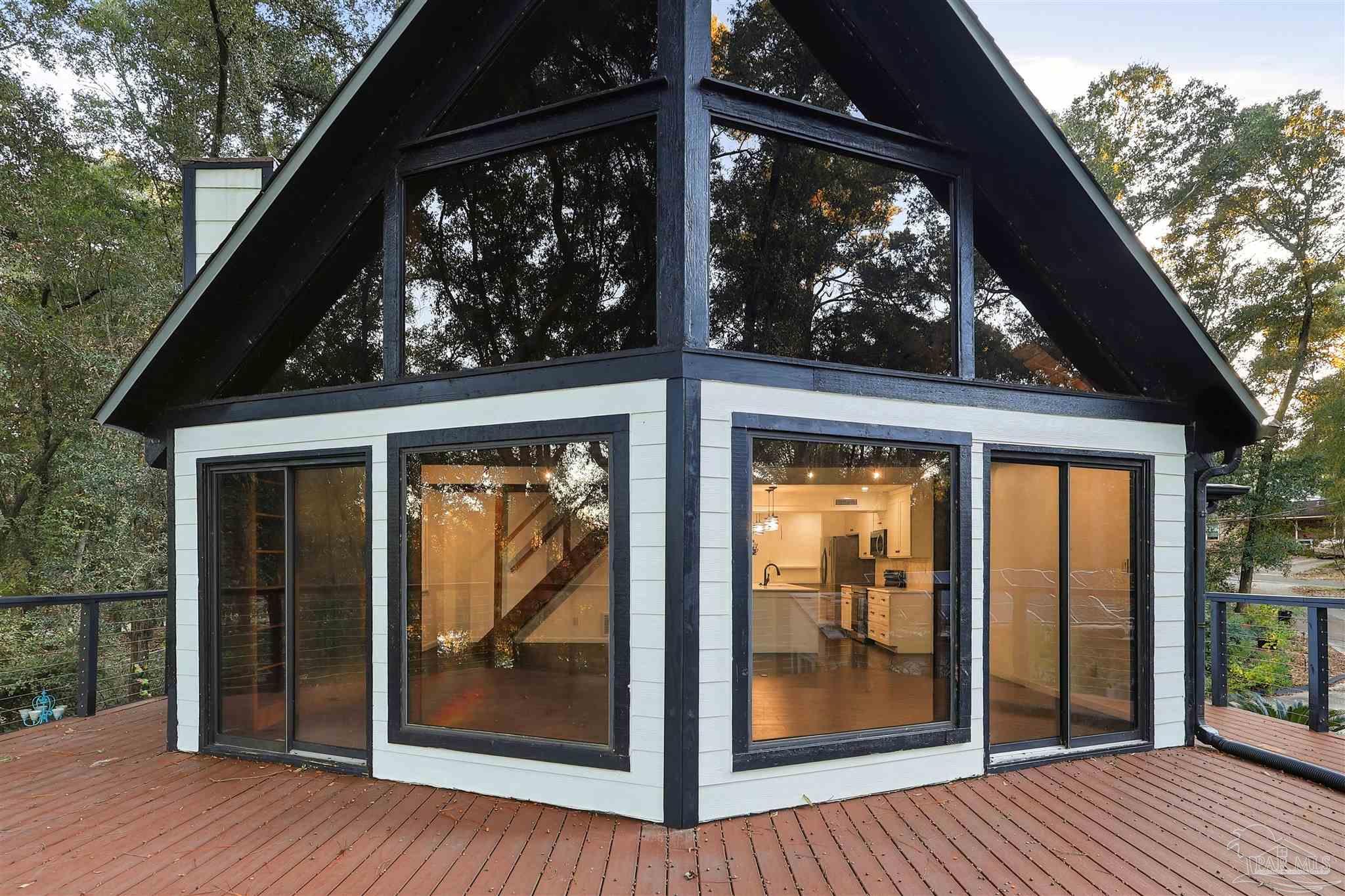 Milton, Florida, 32583, United States, 3 Bedrooms Bedrooms, ,4 BathroomsBathrooms,Residential,For Sale,1991354