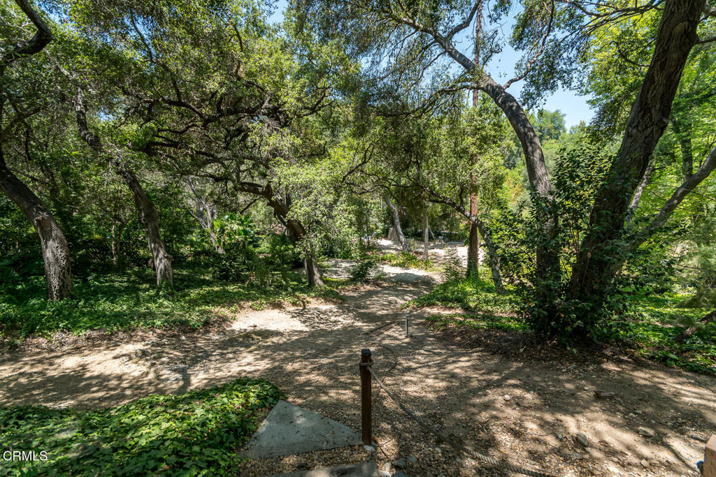 La Canada Flintridge, California, 91011, United States, 3 Bedrooms Bedrooms, ,1 BathroomBathrooms,Residential,For Sale,1901874