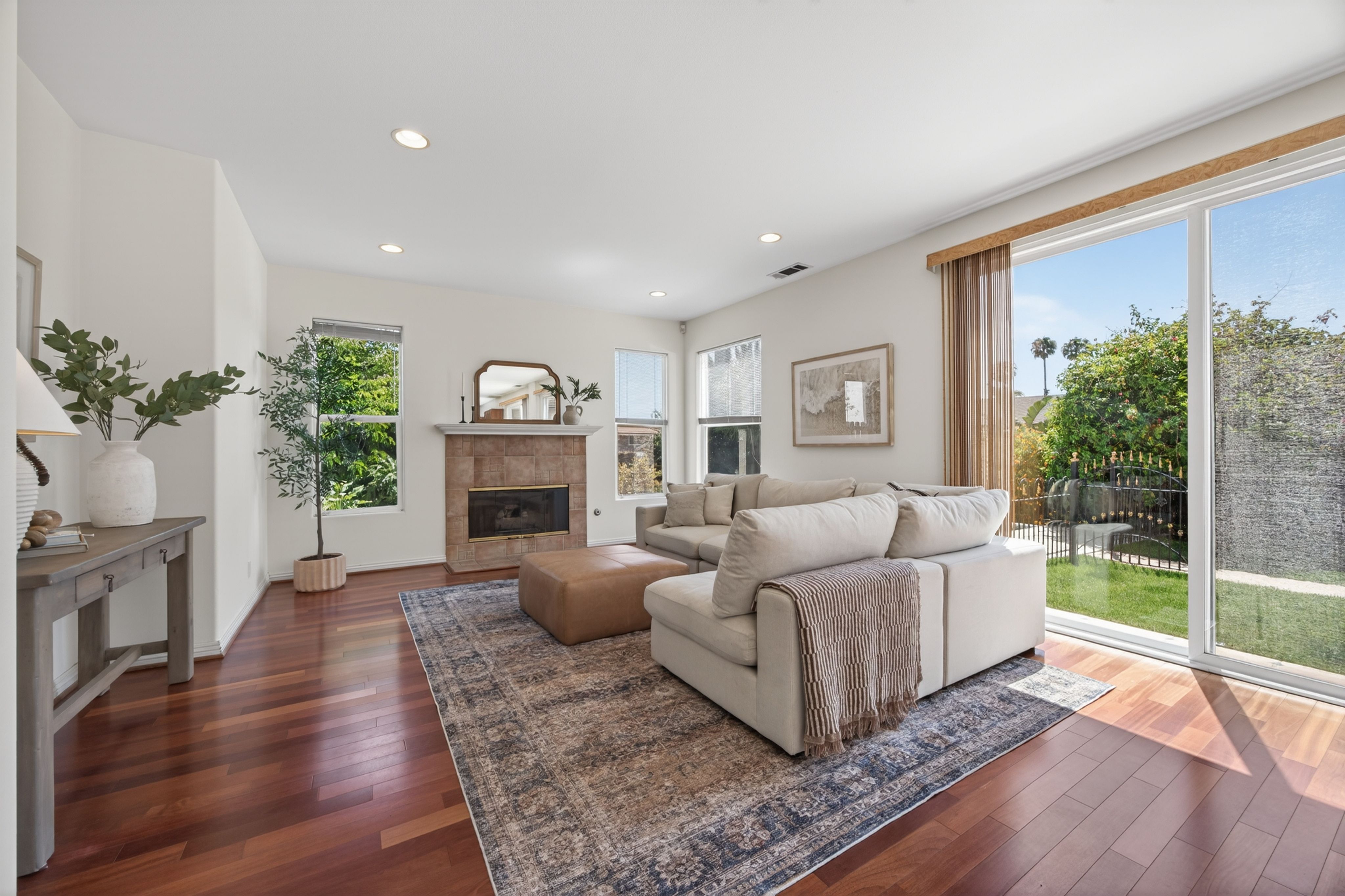  1602 Grace Court, Camarillo, CA 93010 - 物件實景