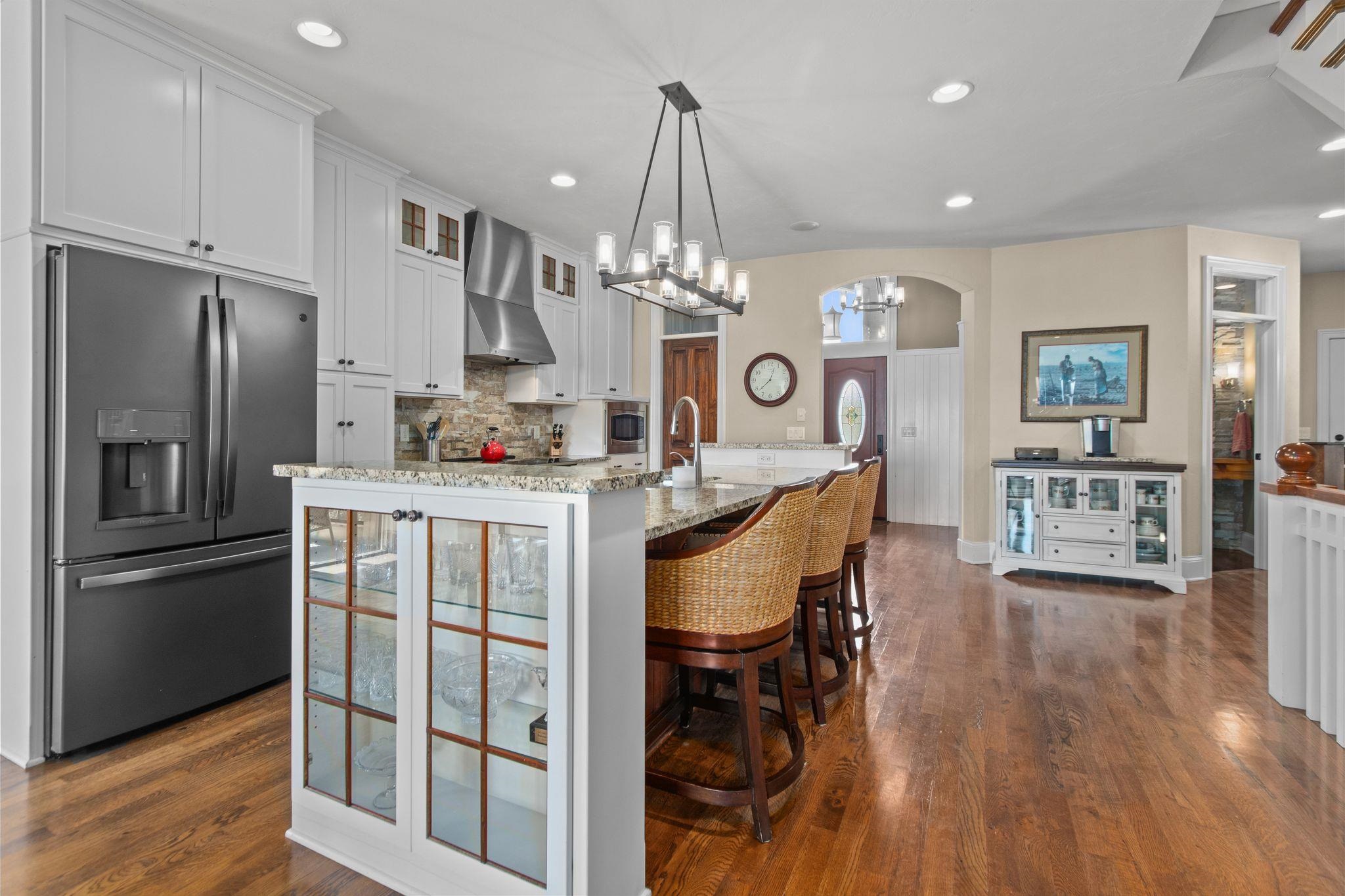 APPLETON, Wisconsin, 54913, United States, 3 Bedrooms Bedrooms, ,3 BathroomsBathrooms,Residential,For Sale,1987734