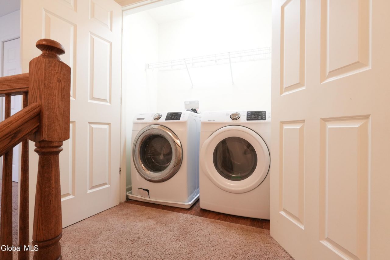 Rensselaer, New York, 12144, United States, 3 Bedrooms Bedrooms, ,3 BathroomsBathrooms,Residential,For Sale,1995950