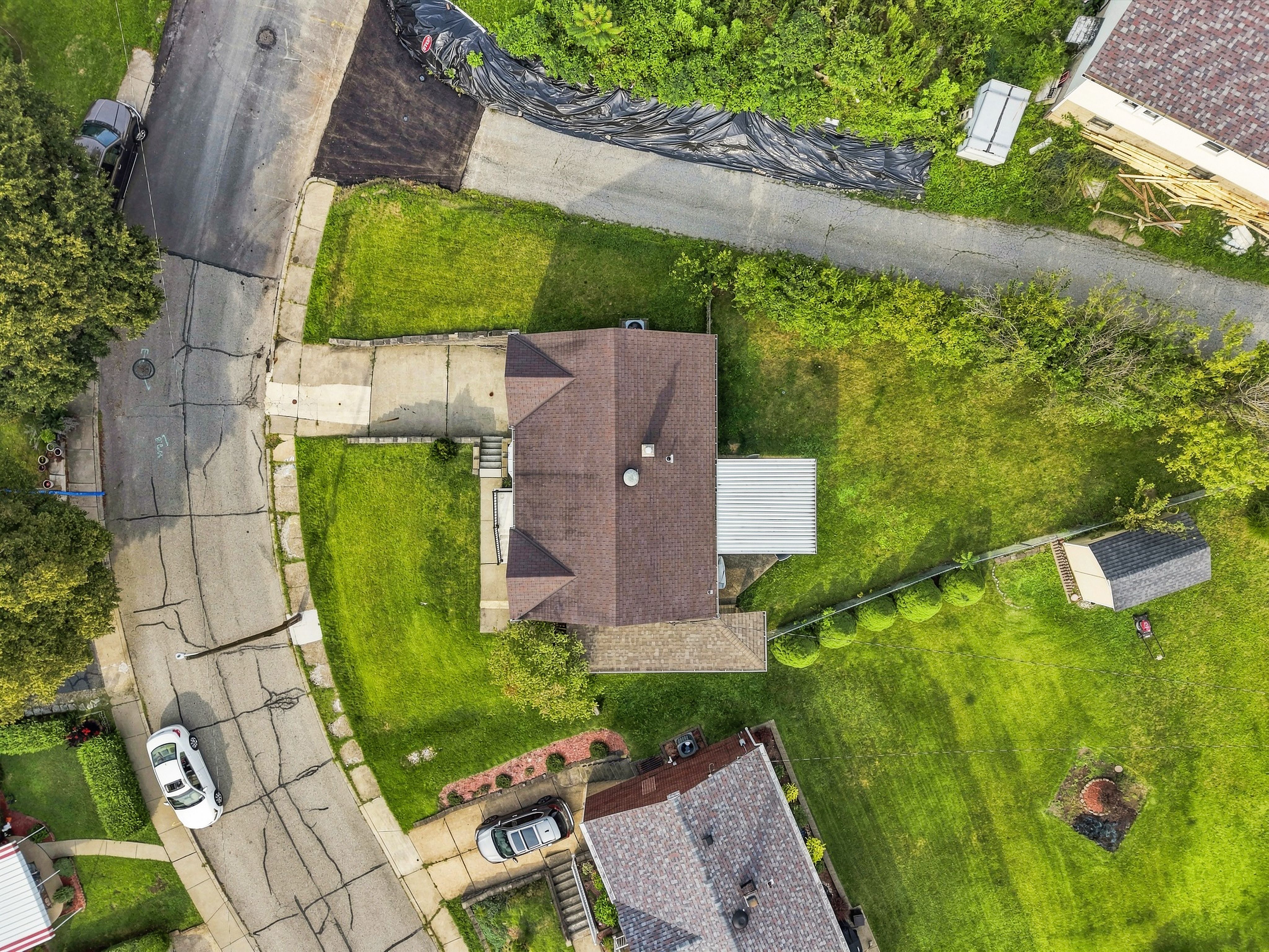  501 Sunnyland Avenue, Pittsburgh, PA 15227 - 物件實景