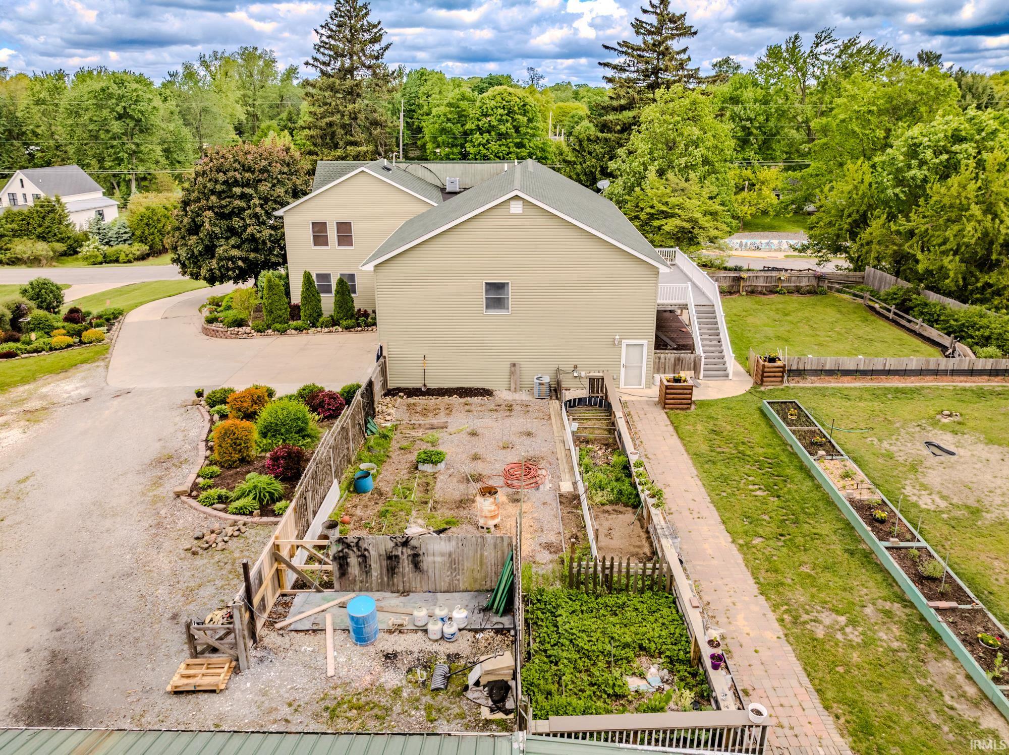 Angola, Indiana, 46730, United States, 6 Bedrooms Bedrooms, ,6 BathroomsBathrooms,Residential,For Sale,1973730