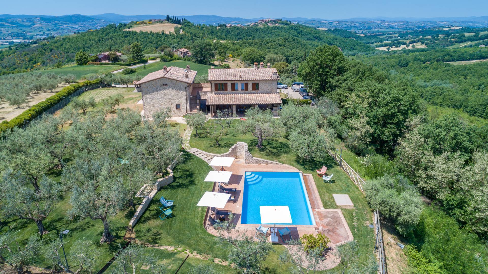 Collazzone, Perugia, 06050, IT, 6 Bedrooms Bedrooms, ,5 BathroomsBathrooms,Residential,For Sale,1867423