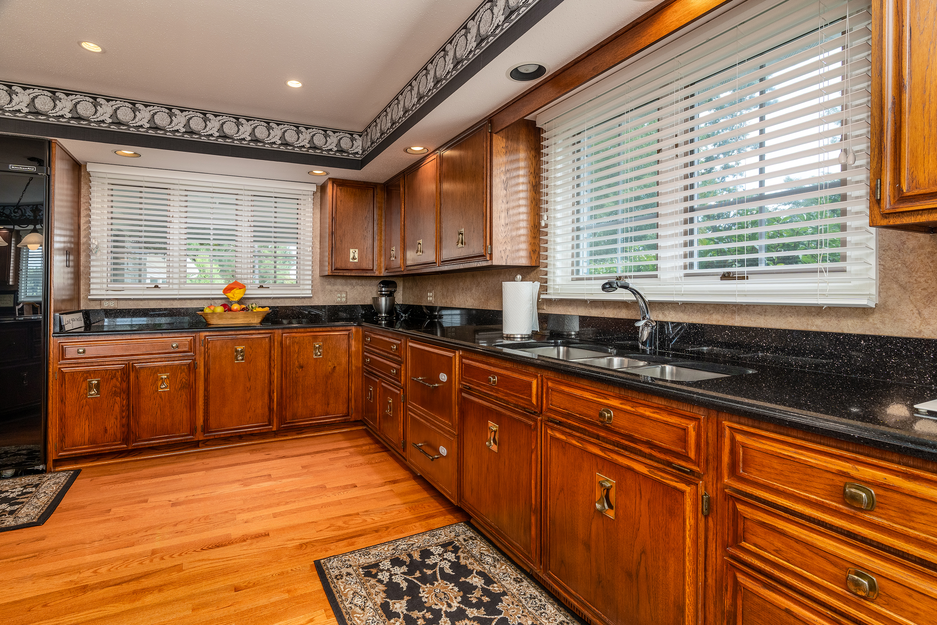 Marion, Illinois, 62959, United States, 7 Bedrooms Bedrooms, ,7 BathroomsBathrooms,Residential,For Sale,1979062