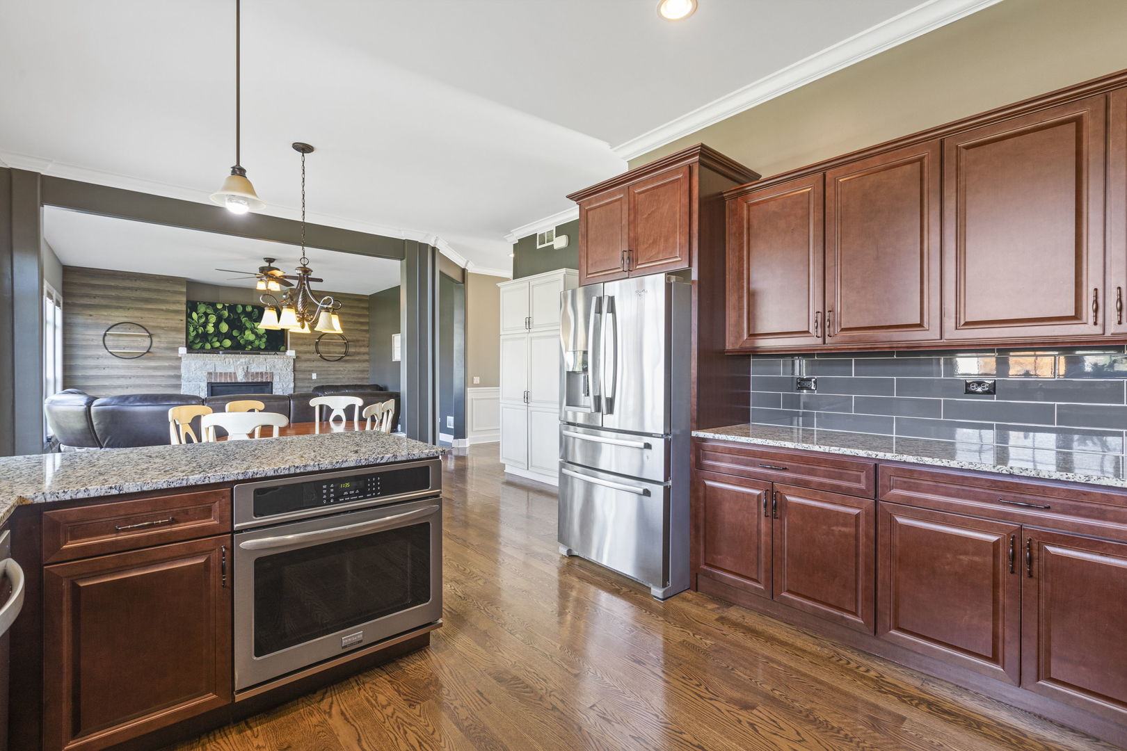 Plainfield, Illinois, 60586, United States, 4 Bedrooms Bedrooms, ,4 BathroomsBathrooms,Residential,For Sale,1989216