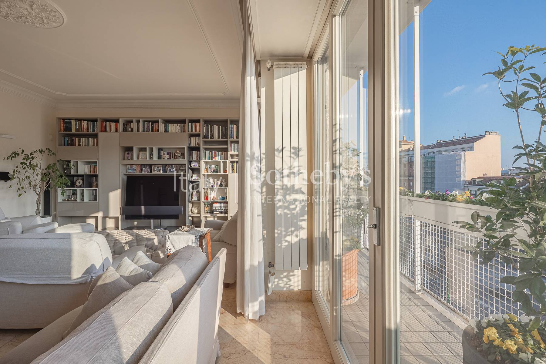  Light-filled residence in the city’s vibrant core - 物件實景