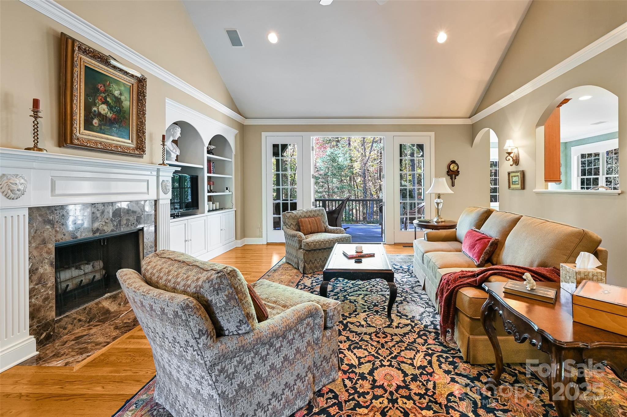 Hendersonville, North Carolina, 28739, United States, 4 Bedrooms Bedrooms, ,3 BathroomsBathrooms,Residential,For Sale,1992050