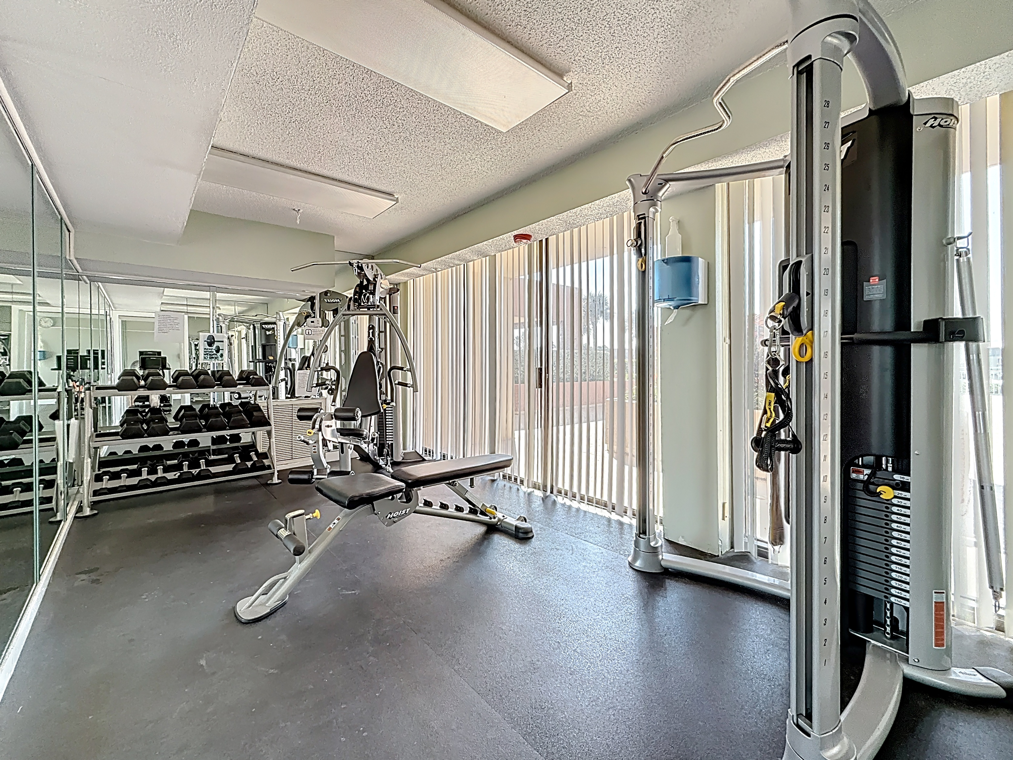 Treasure Island, Florida, 33706, United States, 3 Bedrooms Bedrooms, ,3 BathroomsBathrooms,Residential,For Sale,1983307