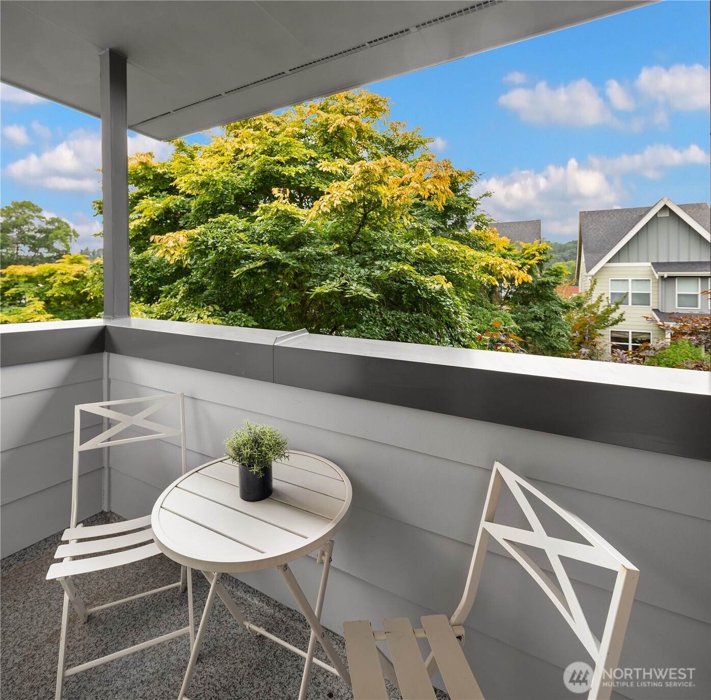 Seattle, Washington, 98108, United States, 3 Bedrooms Bedrooms, ,3 BathroomsBathrooms,Residential,For Sale,1947115