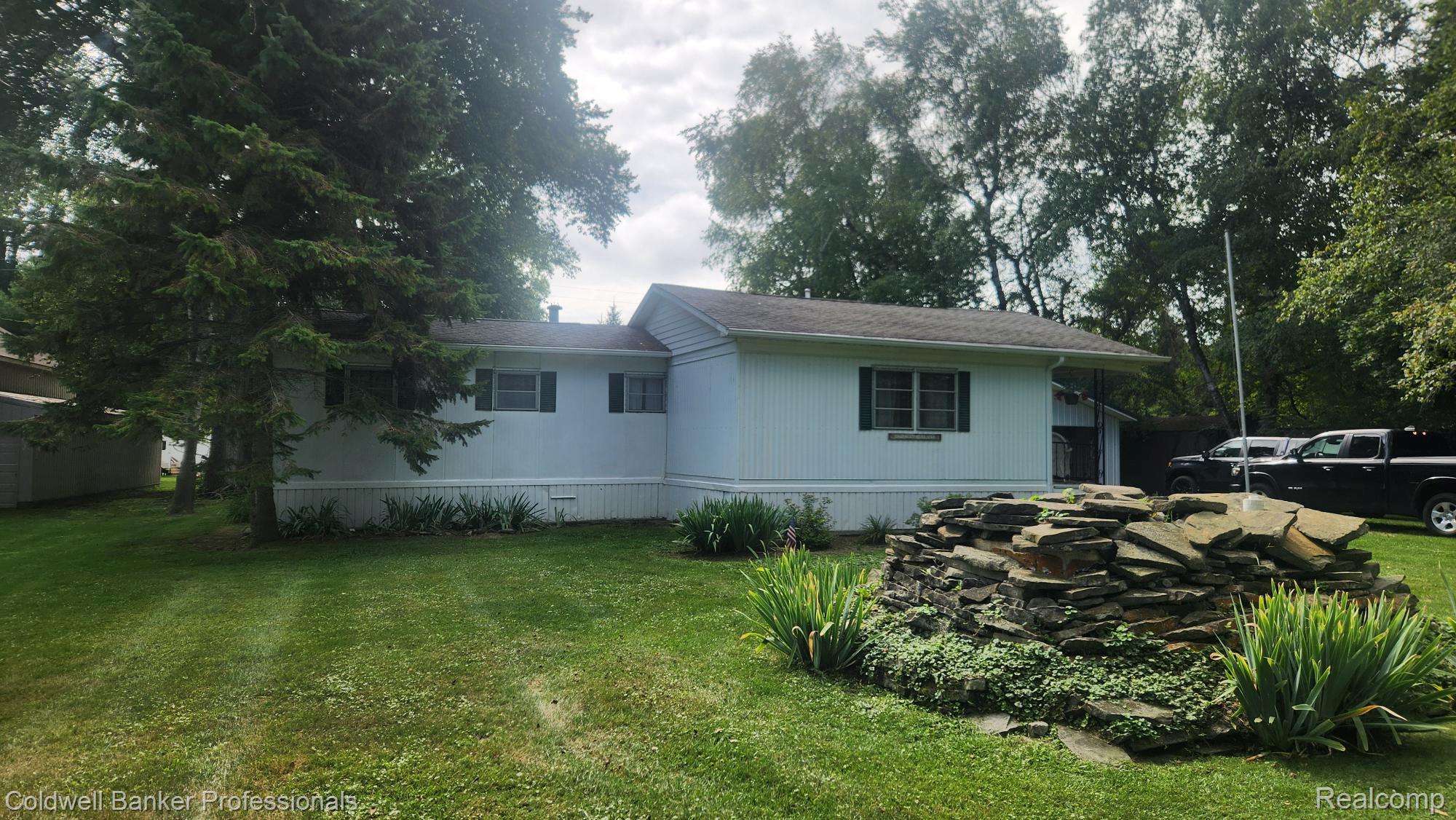 Pointe Aux Barques Rd, Port Austin, MI 48467