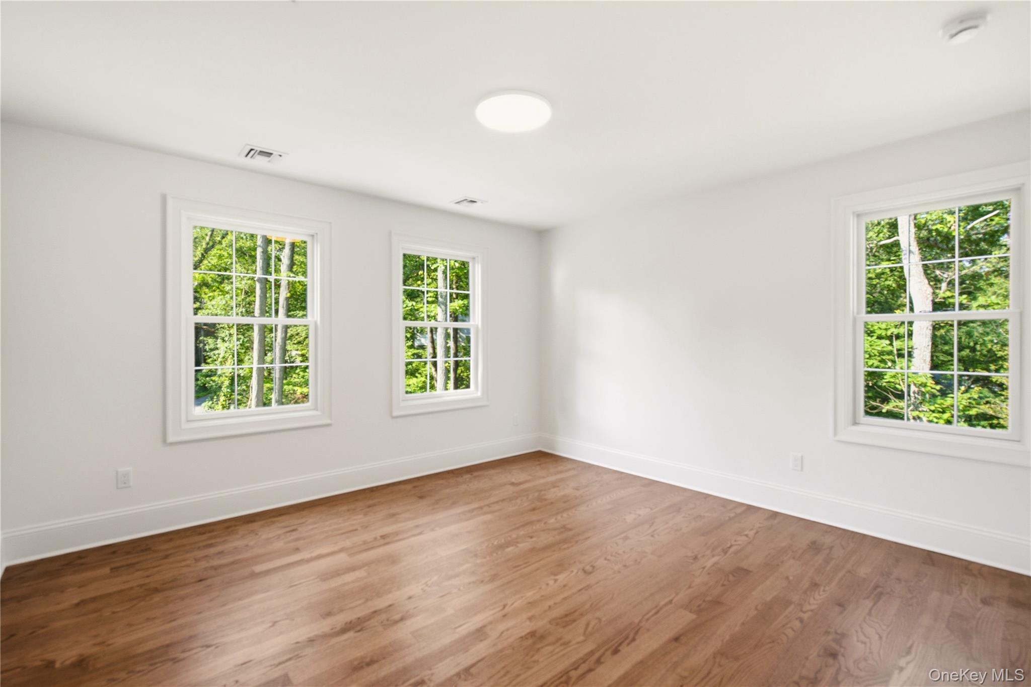  5 Glen Way, Cold Spring Harbor, NY, 11724 - 物件實景