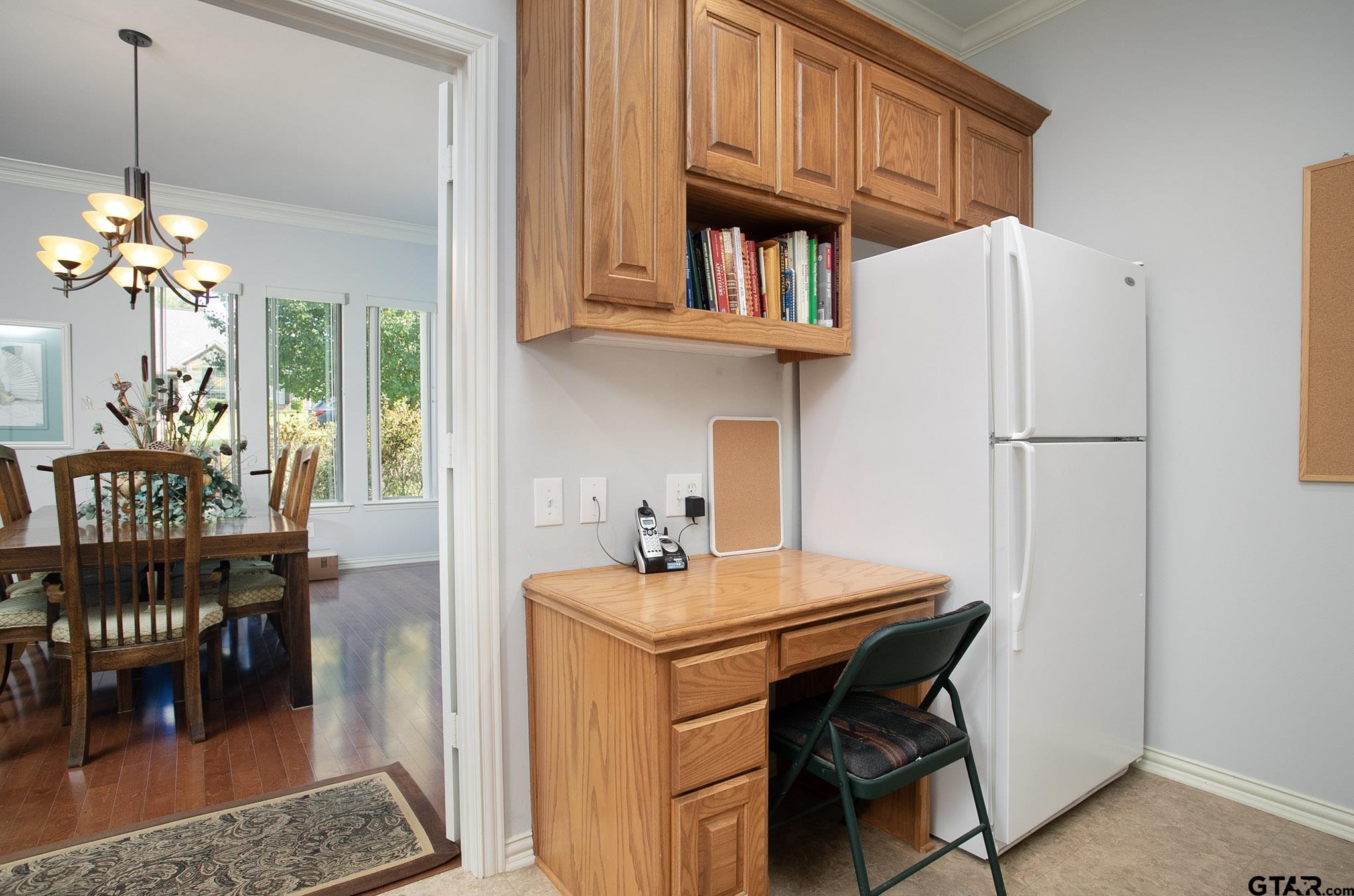 Flint, Texas, 75762, United States, 4 Bedrooms Bedrooms, ,4 BathroomsBathrooms,Residential,For Sale,1817610