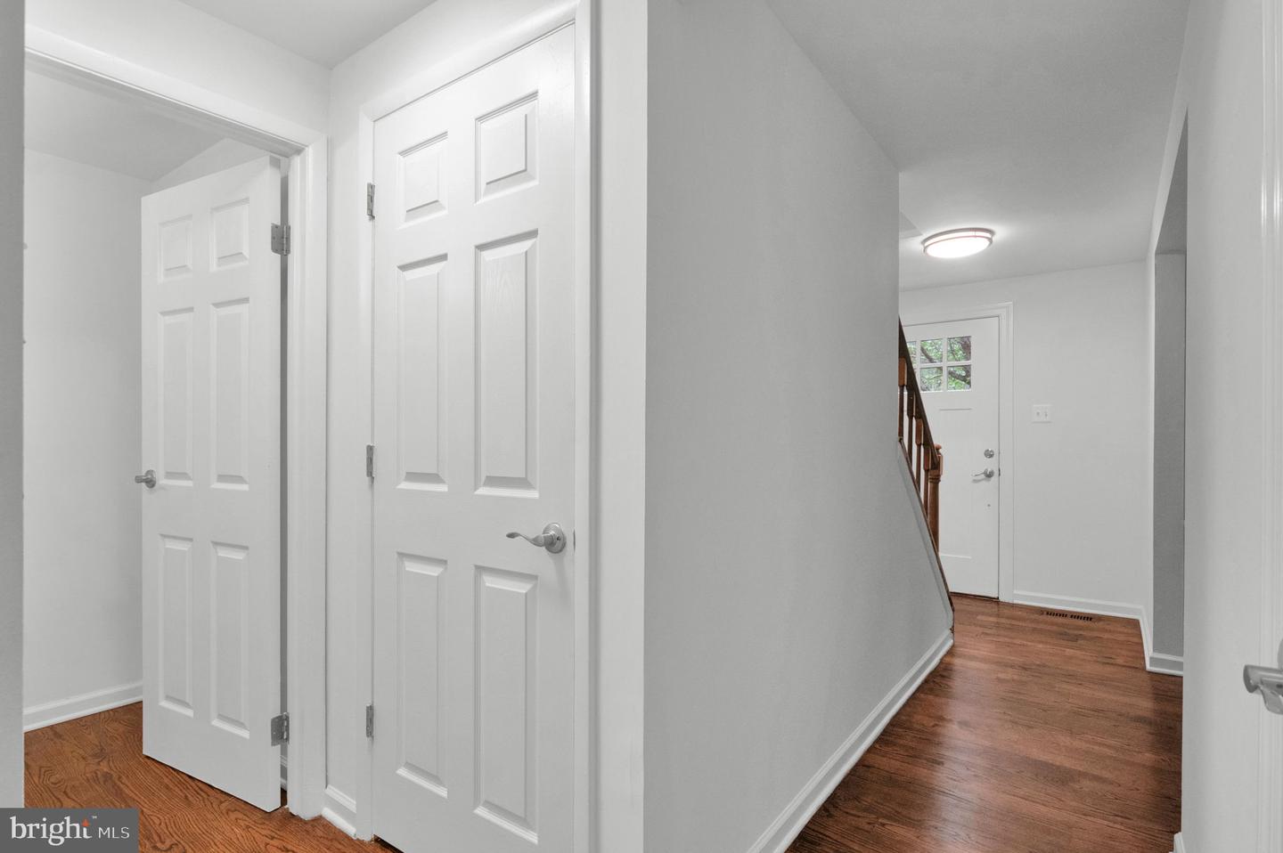 Fairfax, Virginia, 22030, United States, 4 Bedrooms Bedrooms, ,3 BathroomsBathrooms,Residential,For Sale,1896829
