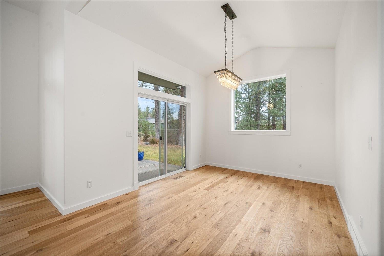 Spokane, Washington, 99224, United States, 6 Bedrooms Bedrooms, ,4 BathroomsBathrooms,Residential,For Sale,1856597