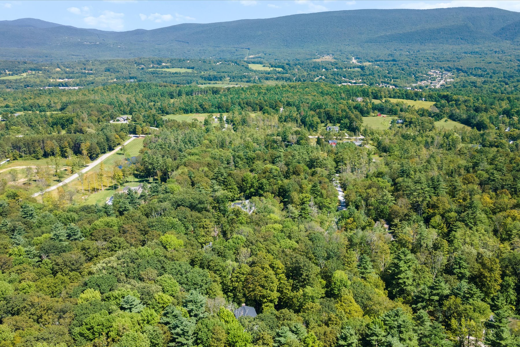  392 Powderhorn Road - 物件實景