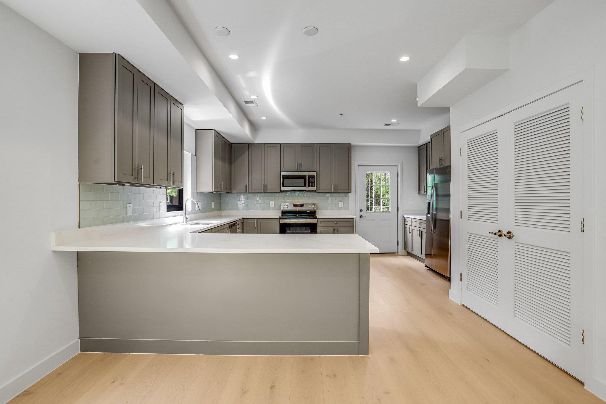  1202 Eastern Avenue NE, Washington, DC, 20019 - 物件實景