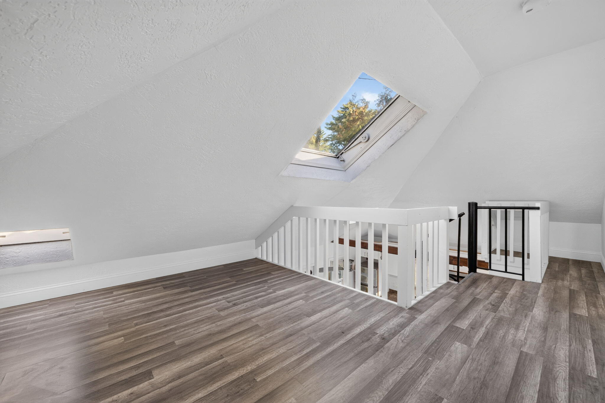  3040 Falmouth Road APT G3 - 物件實景