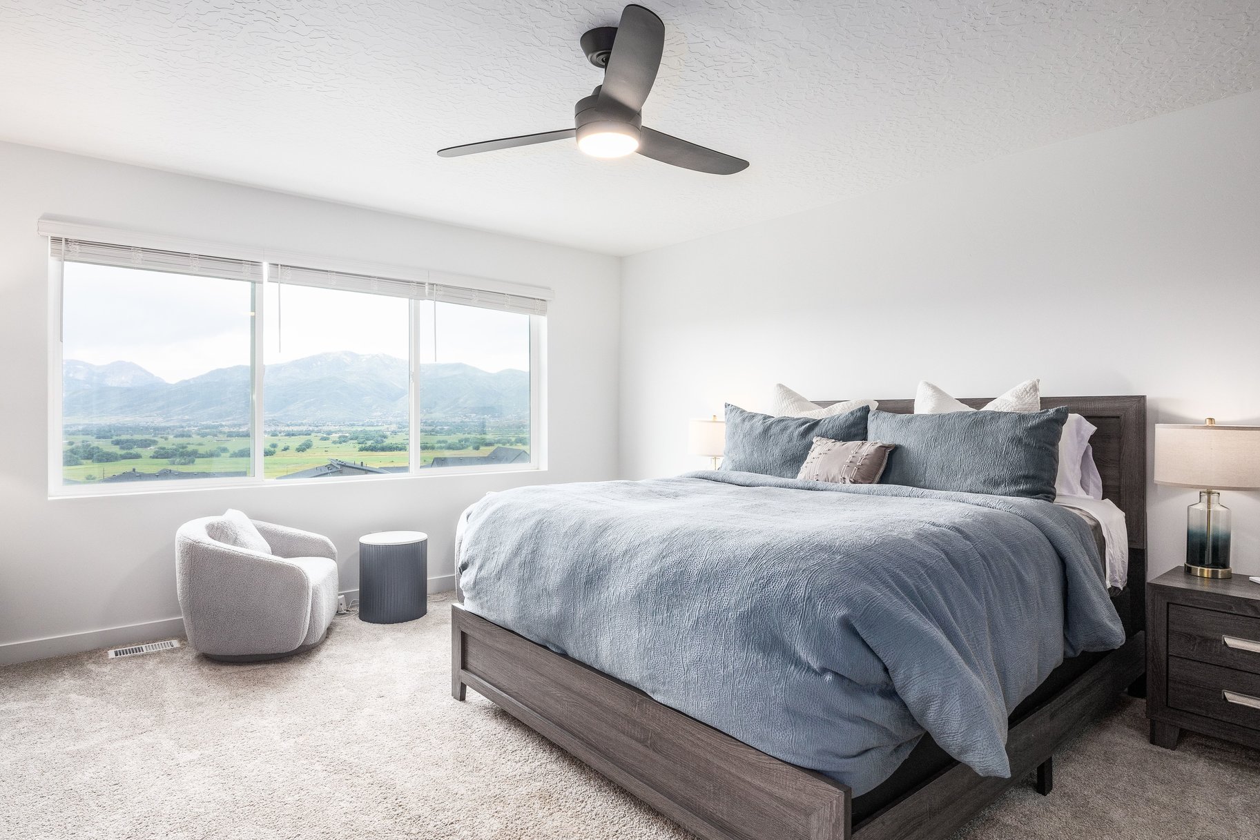  Upgraded Jordanelle Ridge Townhome with Stunning Timpanogos Views - 物件實景