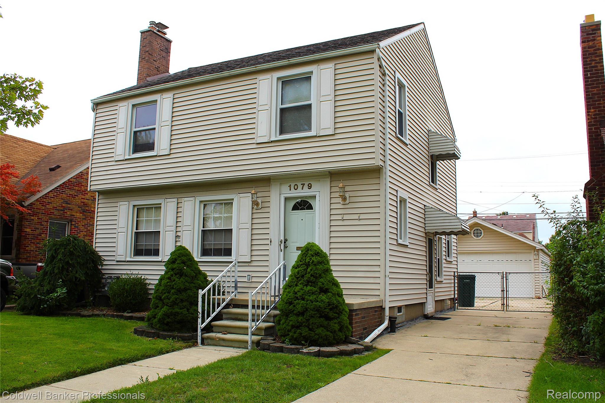 Riverbank St, Lincoln Park, MI 48146 #1