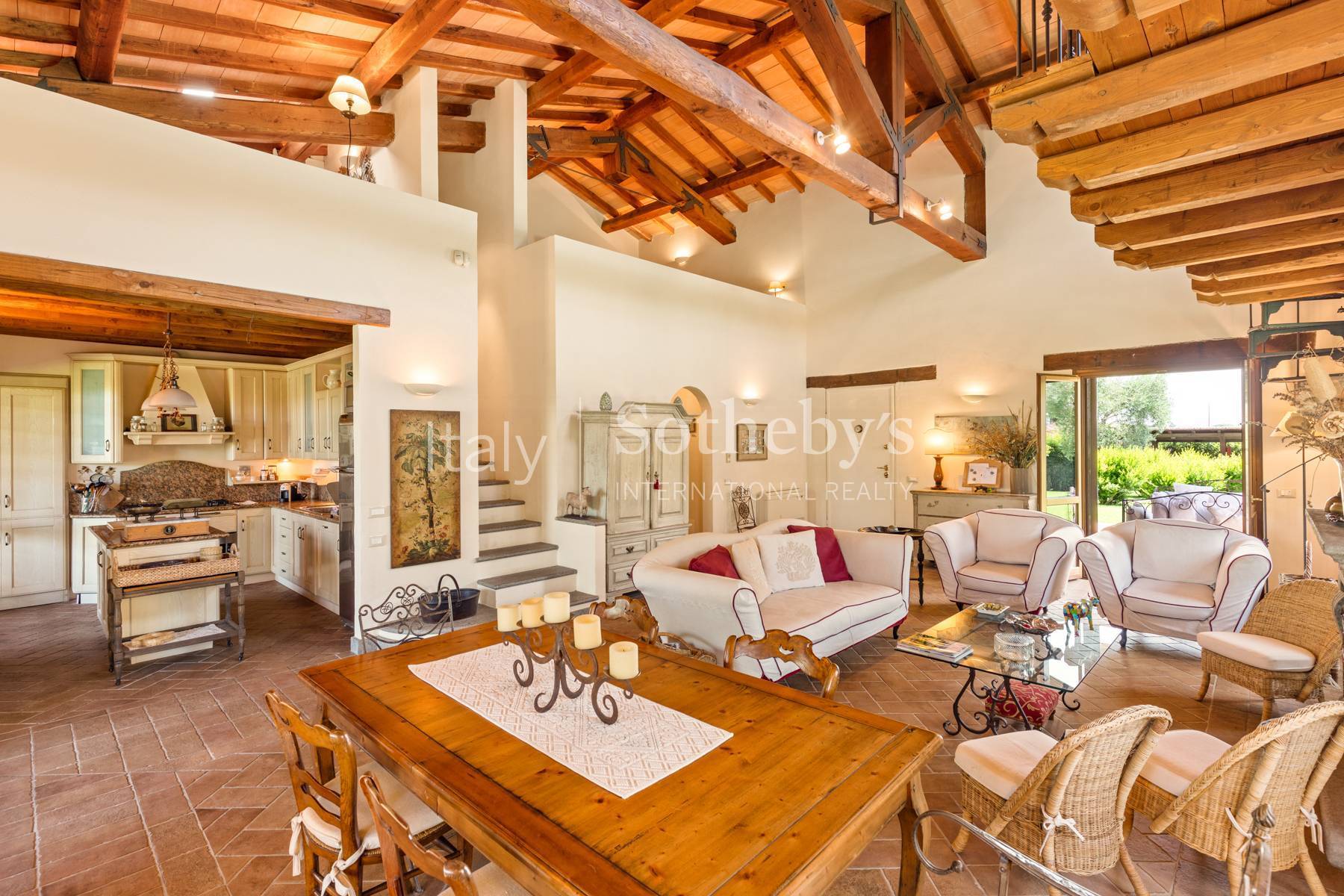  Villa with Stunning Pool and Private Park - 物件實景