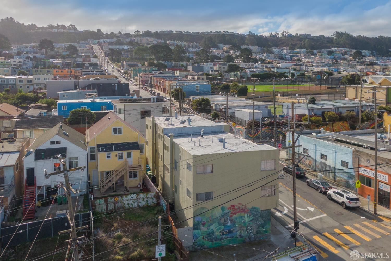 San Francisco, California, 94112, United States, 8 Bedrooms Bedrooms, ,Residential,For Sale,1999108