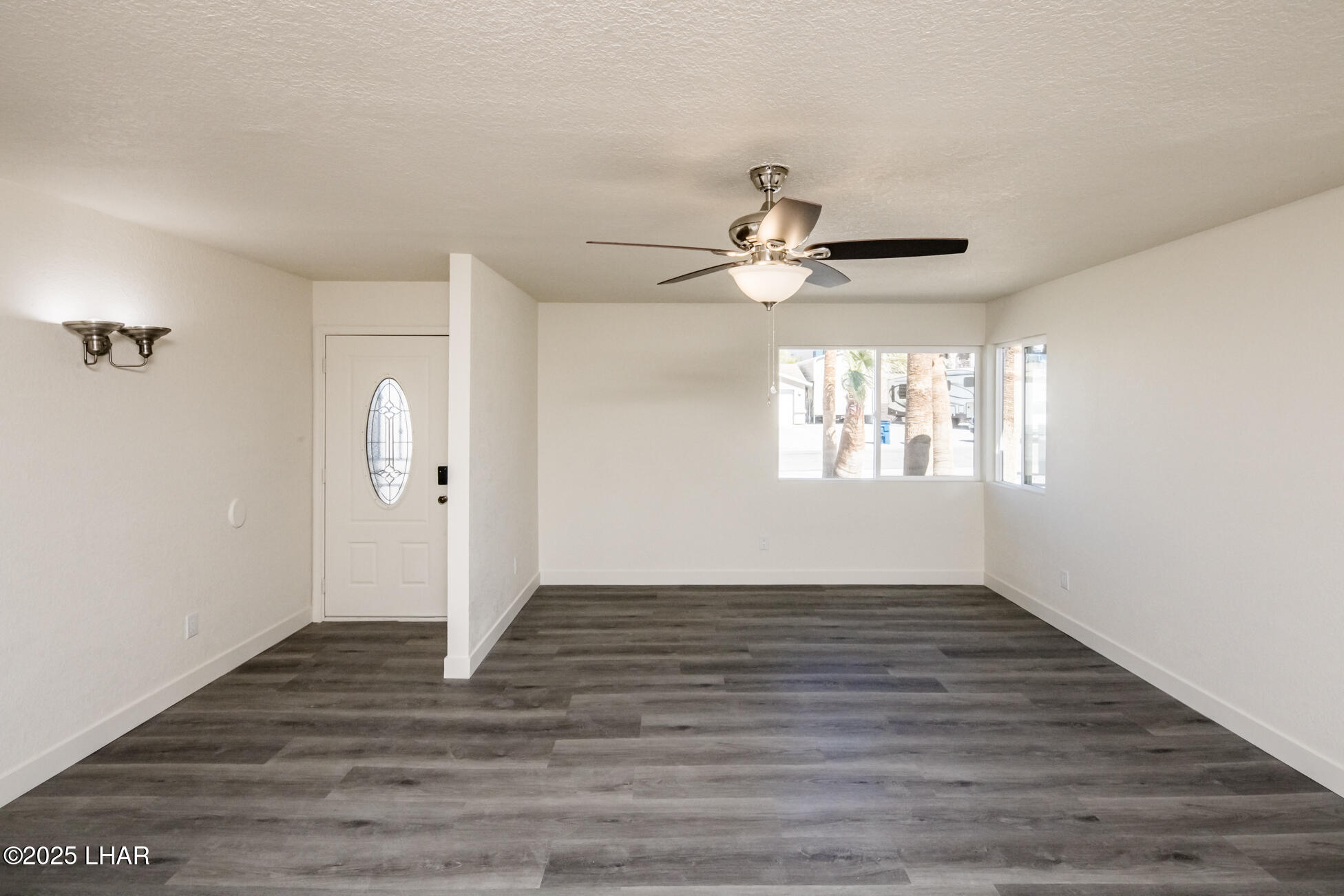 Lake Havasu City, Arizona, 86403, United States, 6 Bedrooms Bedrooms, ,2 BathroomsBathrooms,Residential,For Sale,1744753