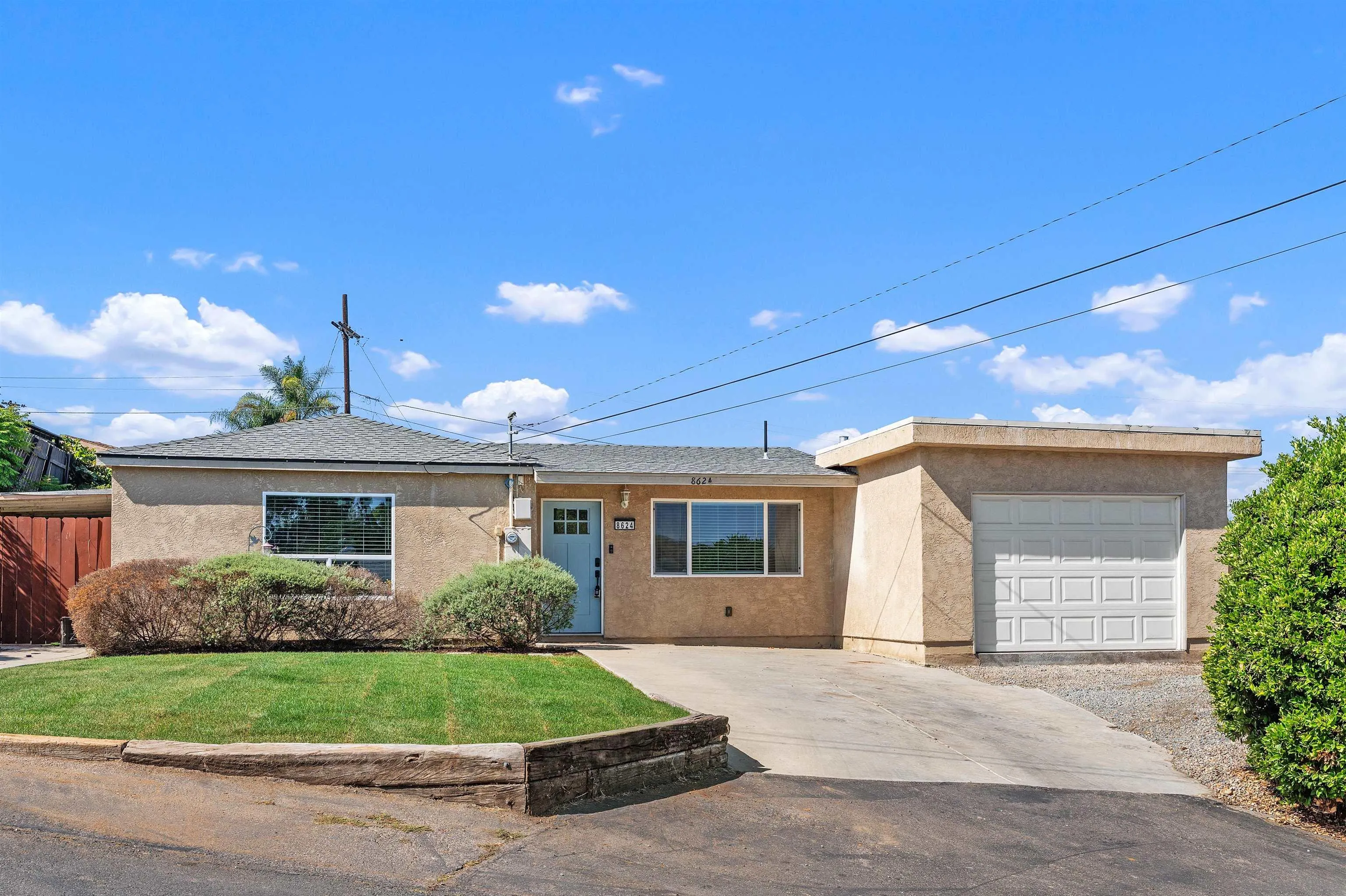 Santee, California, 92071, United States, 3 Bedrooms Bedrooms, ,2 BathroomsBathrooms,Residential,For Sale,1991920