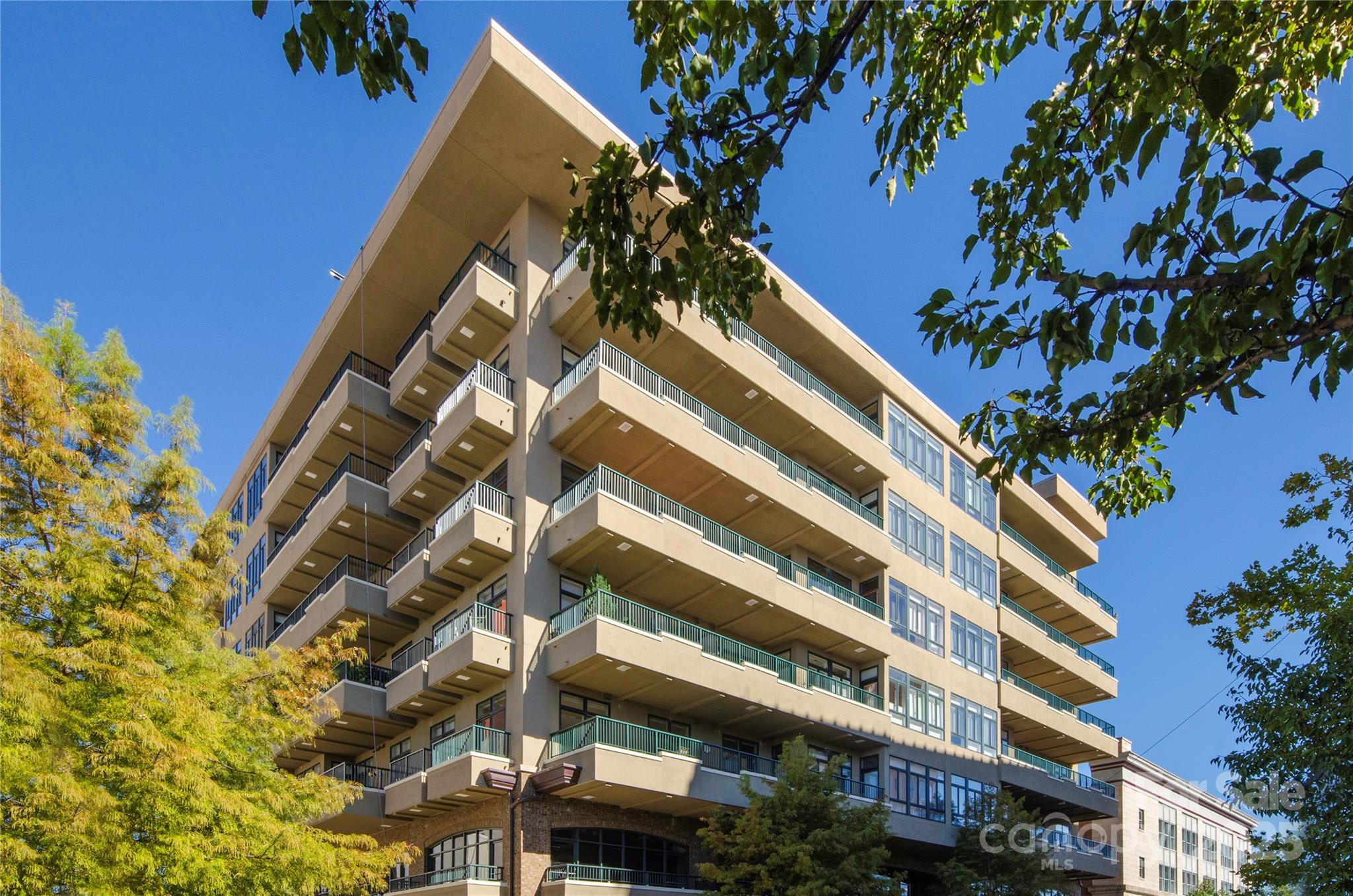 Battery Park Ave, Asheville, NC 28801