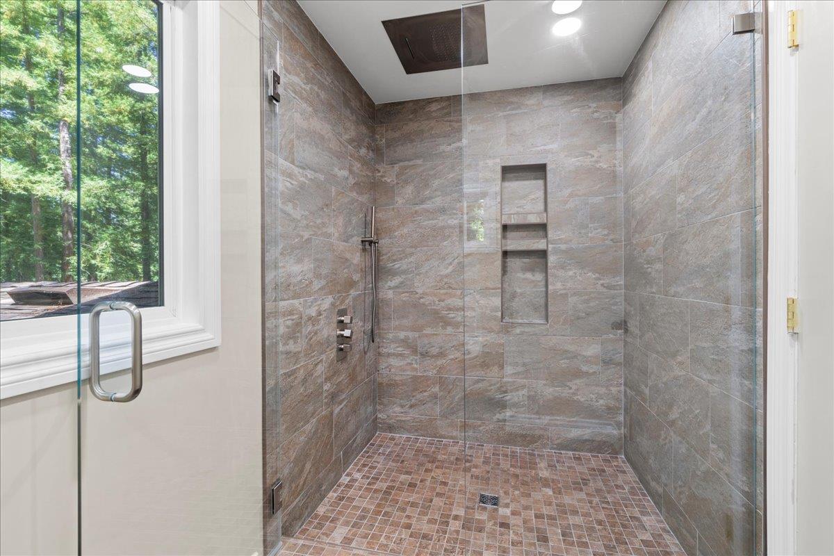 Los Gatos, California, 95033, United States, 3 Bedrooms Bedrooms, ,3 BathroomsBathrooms,Residential,For Sale,1905876