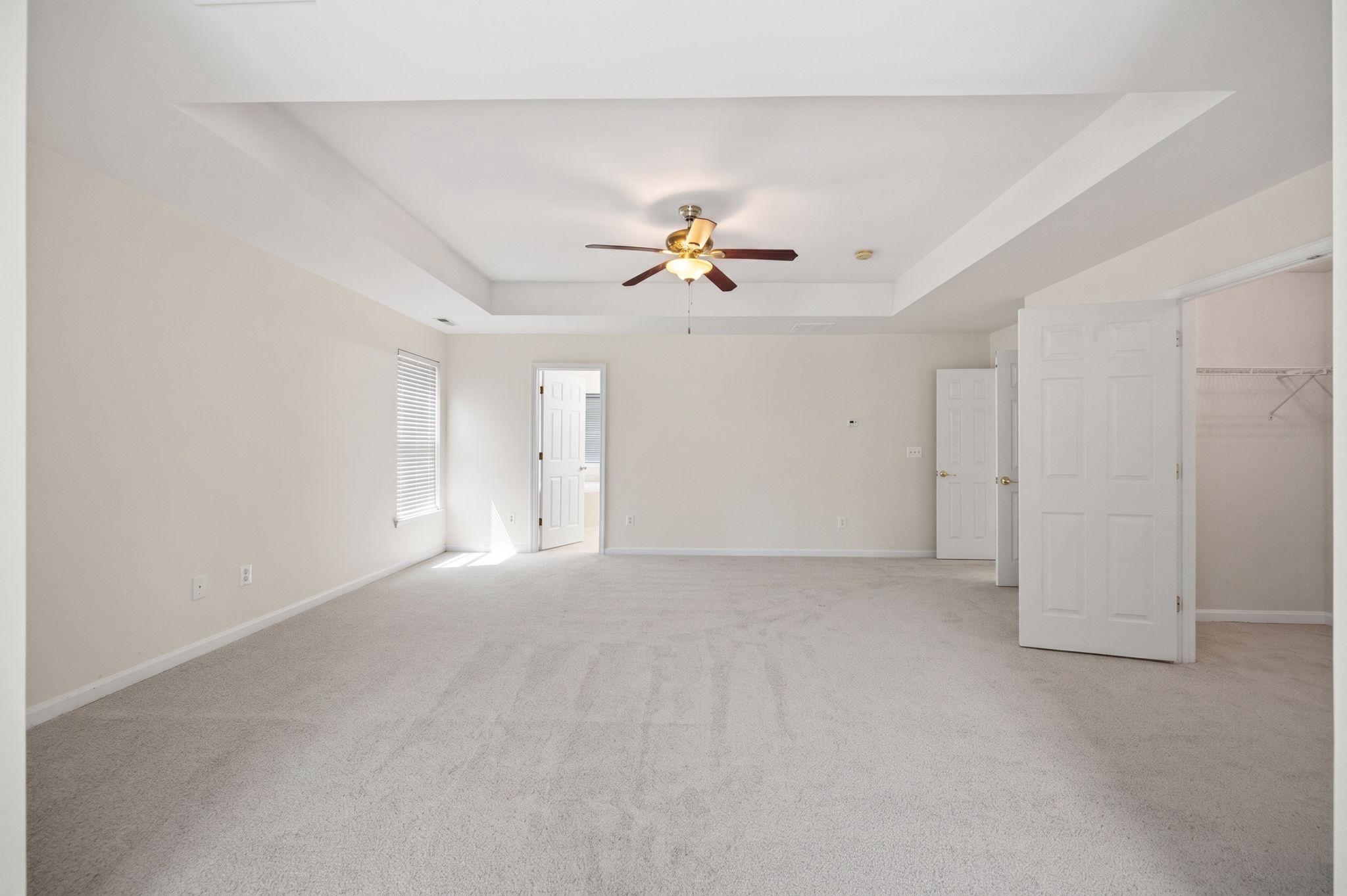 Triangle, Virginia, 22172, United States, 5 Bedrooms Bedrooms, ,4 BathroomsBathrooms,Residential,For Sale,2048381