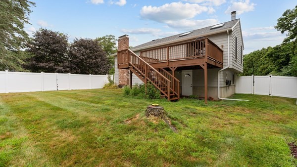 Southborough, Massachusetts, 01772, United States, 4 Bedrooms Bedrooms, ,3 BathroomsBathrooms,Residential,For Sale,1981487