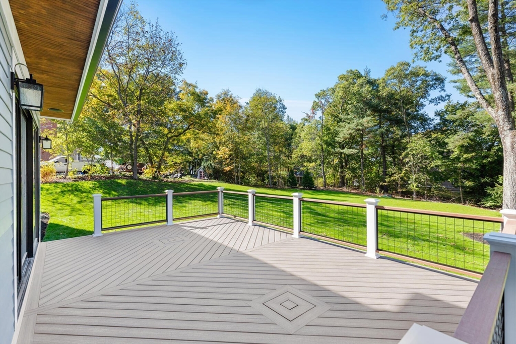 Lexington, Massachusetts, 02421, United States, 5 Bedrooms Bedrooms, ,7 BathroomsBathrooms,Residential,For Sale,1946947