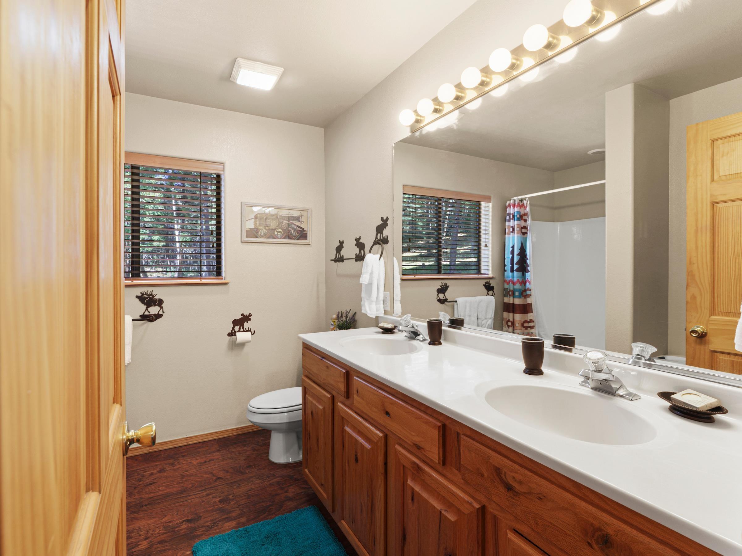 Angel Fire, New Mexico, 87710, United States, 4 Bedrooms Bedrooms, ,3 BathroomsBathrooms,Residential,For Sale,1991876