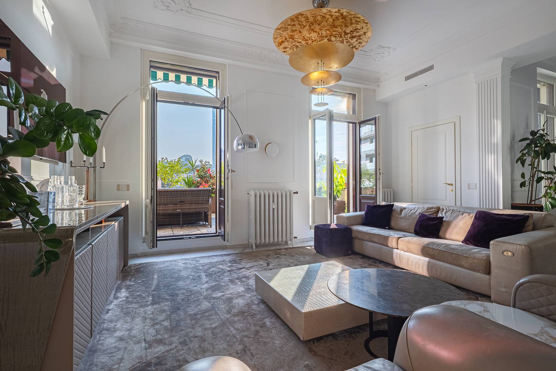  Refurbished five-bedroom apartment with terrace - 物件實景