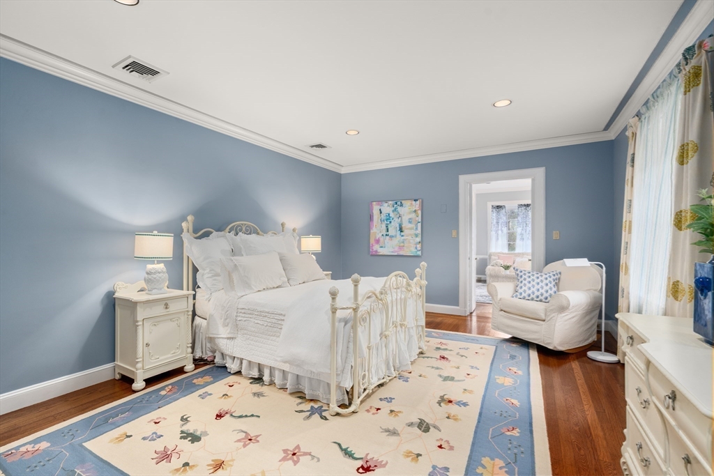 Brookline, Massachusetts, 02445, United States, 9 Bedrooms Bedrooms, ,8 BathroomsBathrooms,Residential,For Sale,1758602