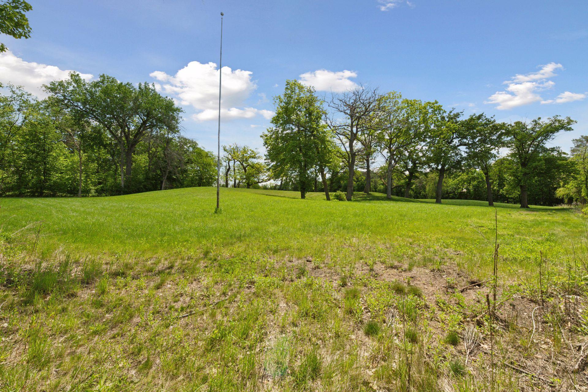 Wayzata, Minnesota, 55391, United States, 5 Bedrooms Bedrooms, ,4 BathroomsBathrooms,Residential,For Sale,1913709