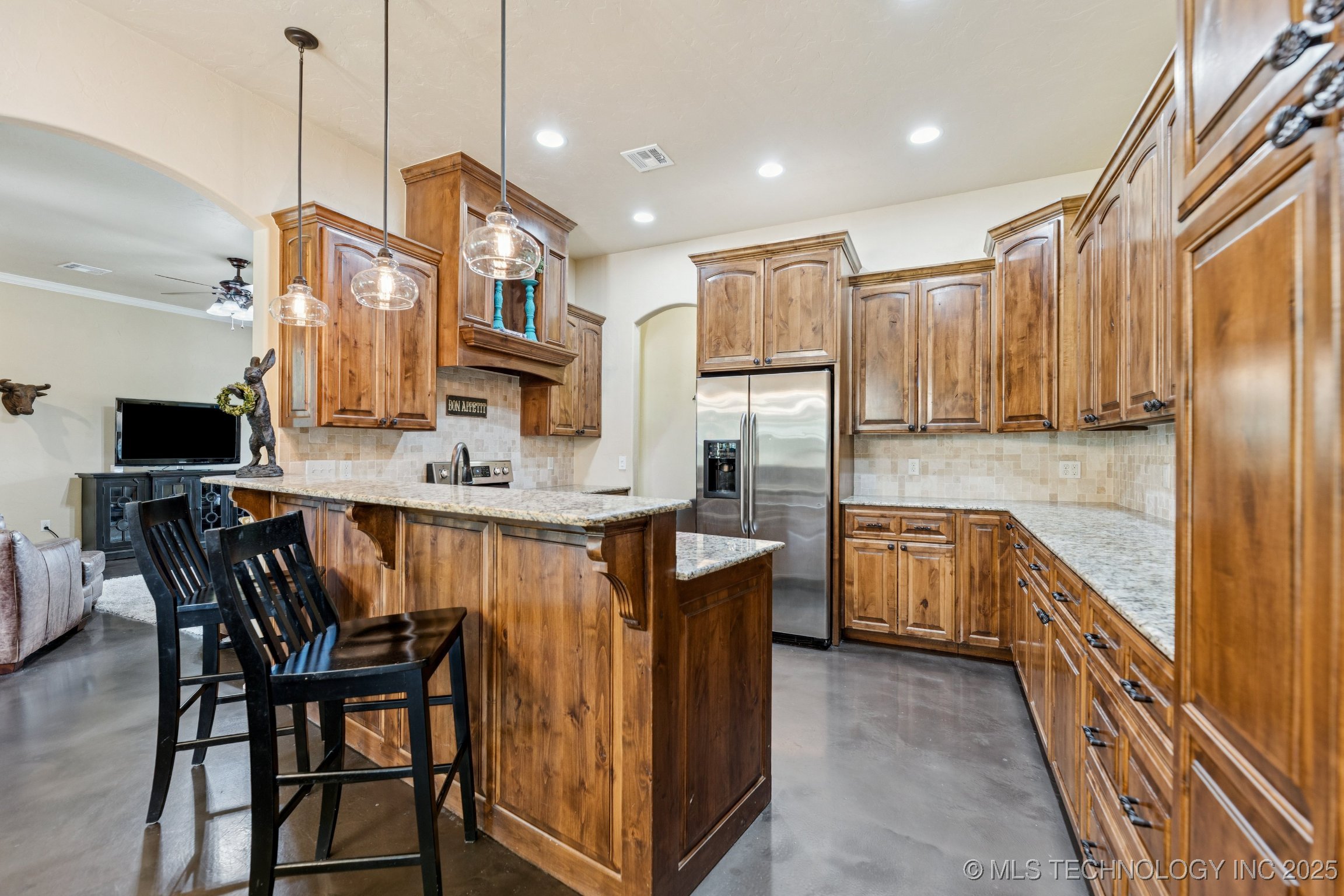 Sapulpa, Oklahoma, 74066, United States, 4 Bedrooms Bedrooms, ,4 BathroomsBathrooms,Residential,For Sale,1940003